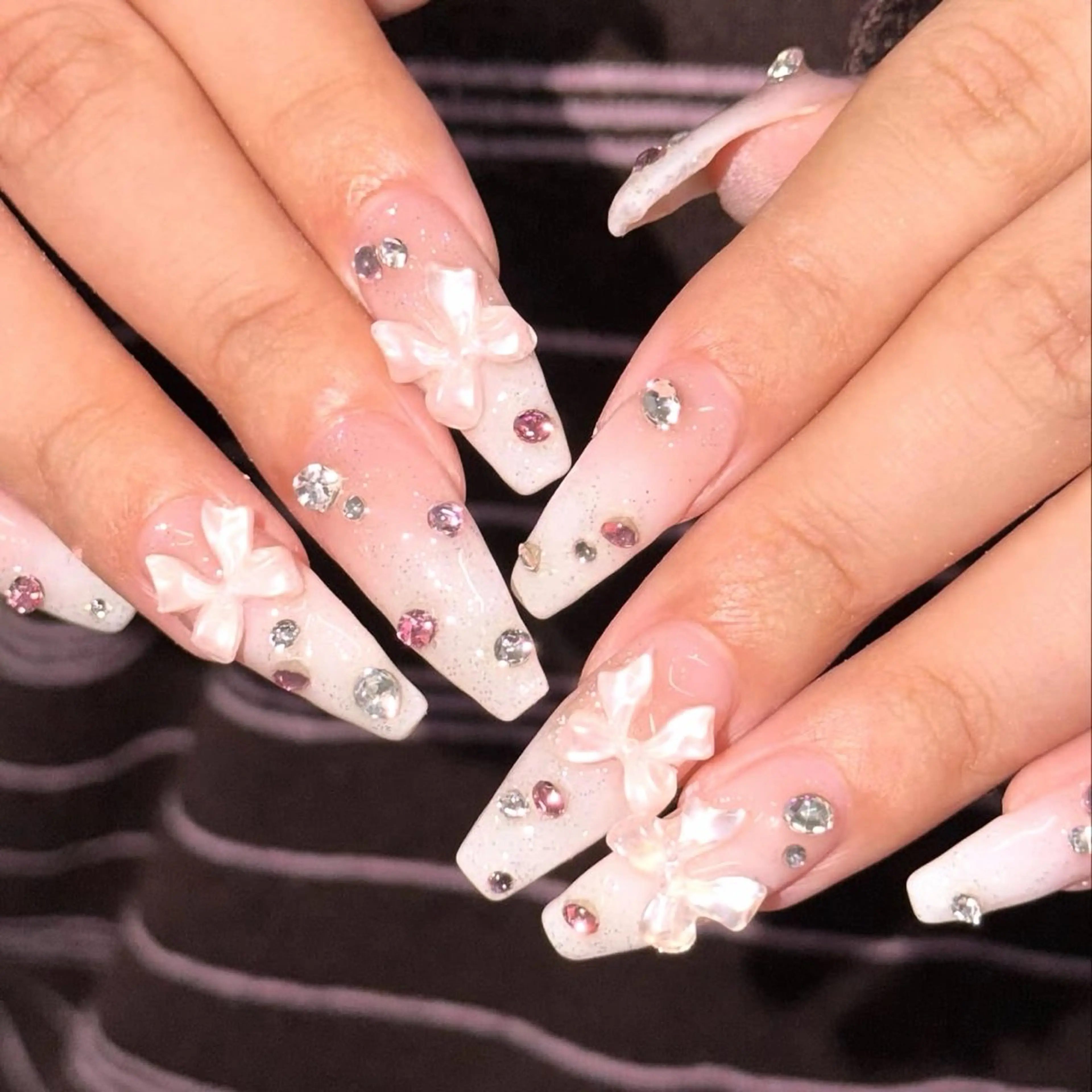 ネイル ハンドネイル BERA NAILSのネイルデザイン