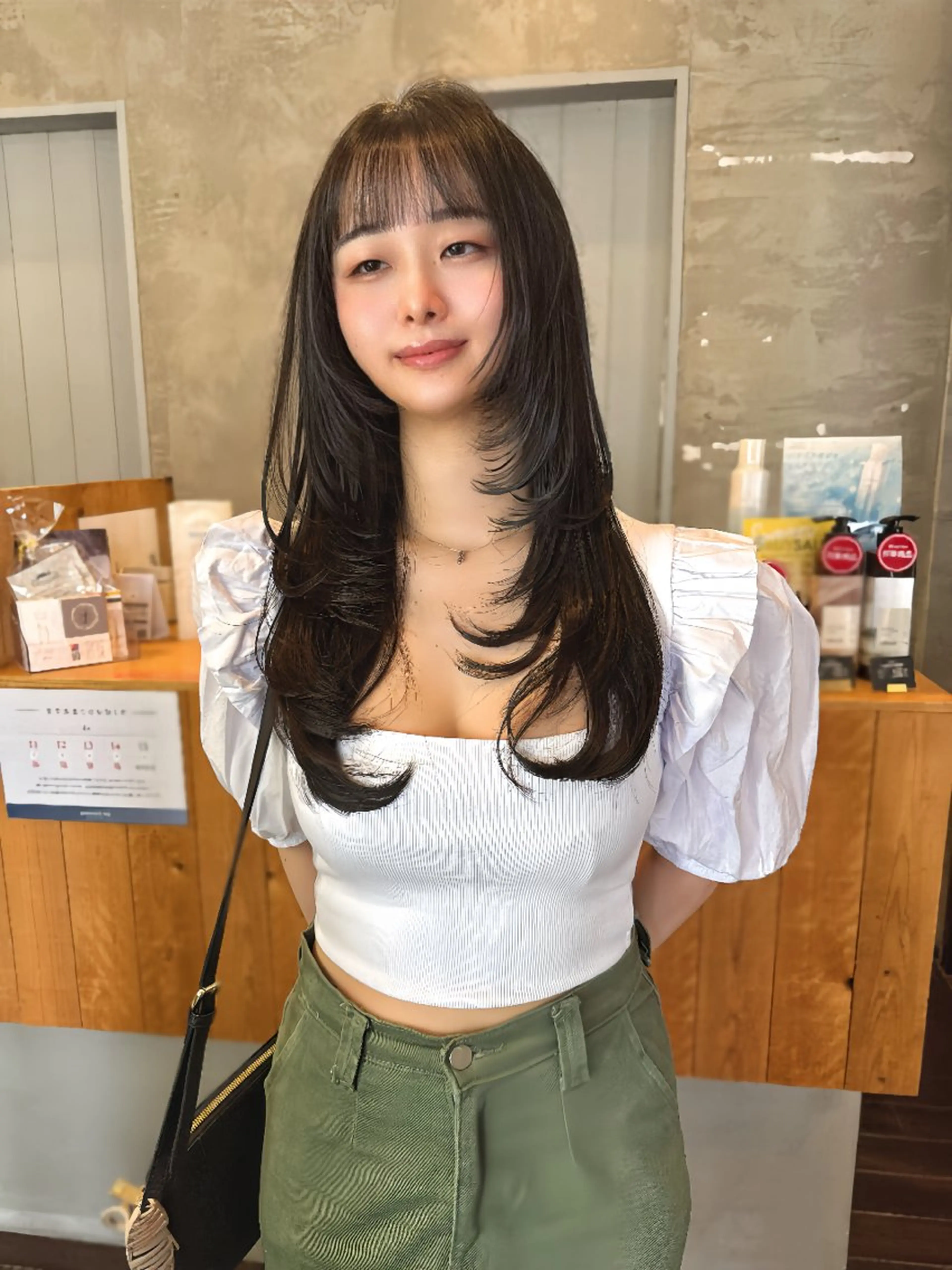 ロング カラー 黒髪 レイヤーカット カット ヘアカラー 具志 正太のヘアスタイル