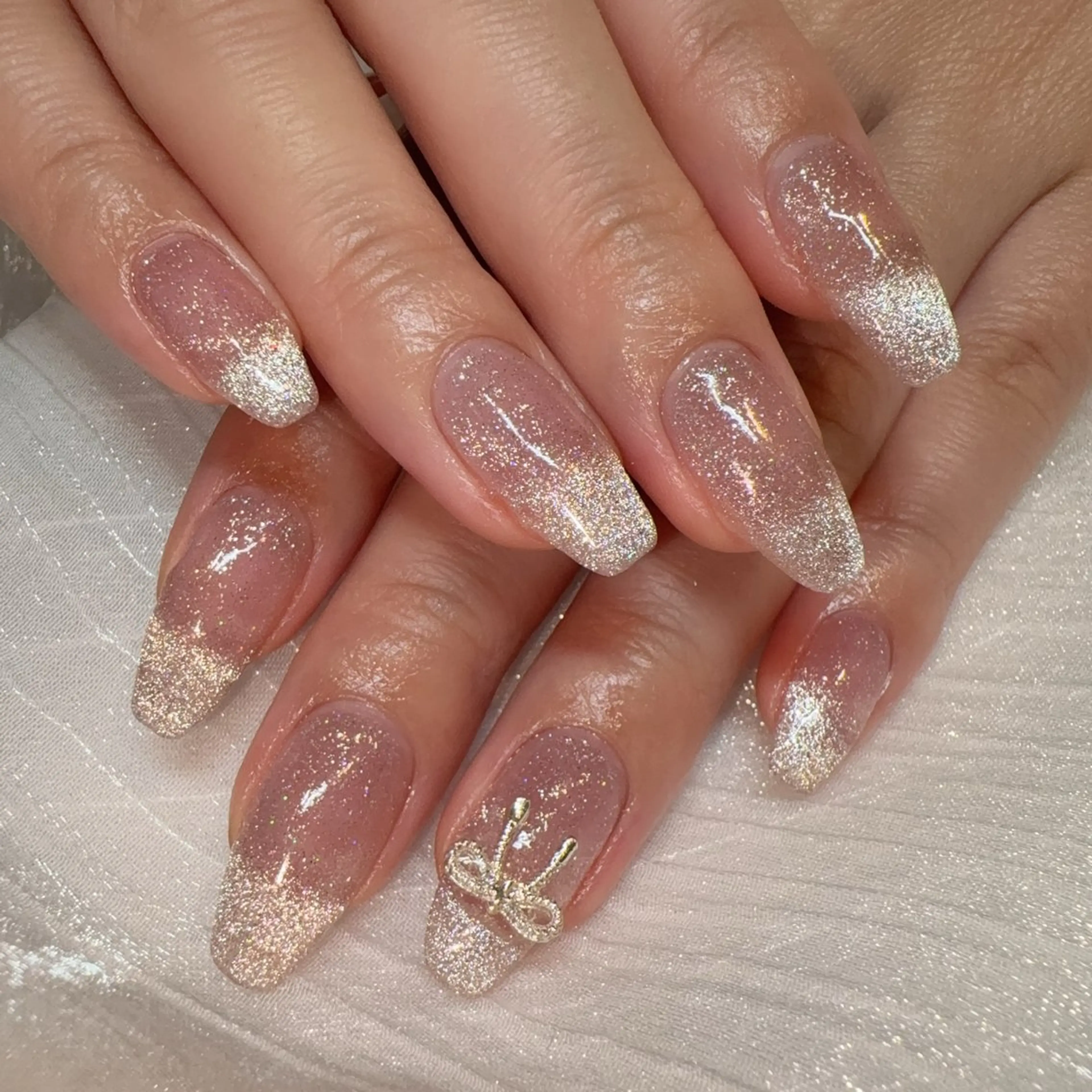 【当日限定】オフ込🖤🫧ワンカラー/マグネット/フラッシュ(パーツ1点付)の写真