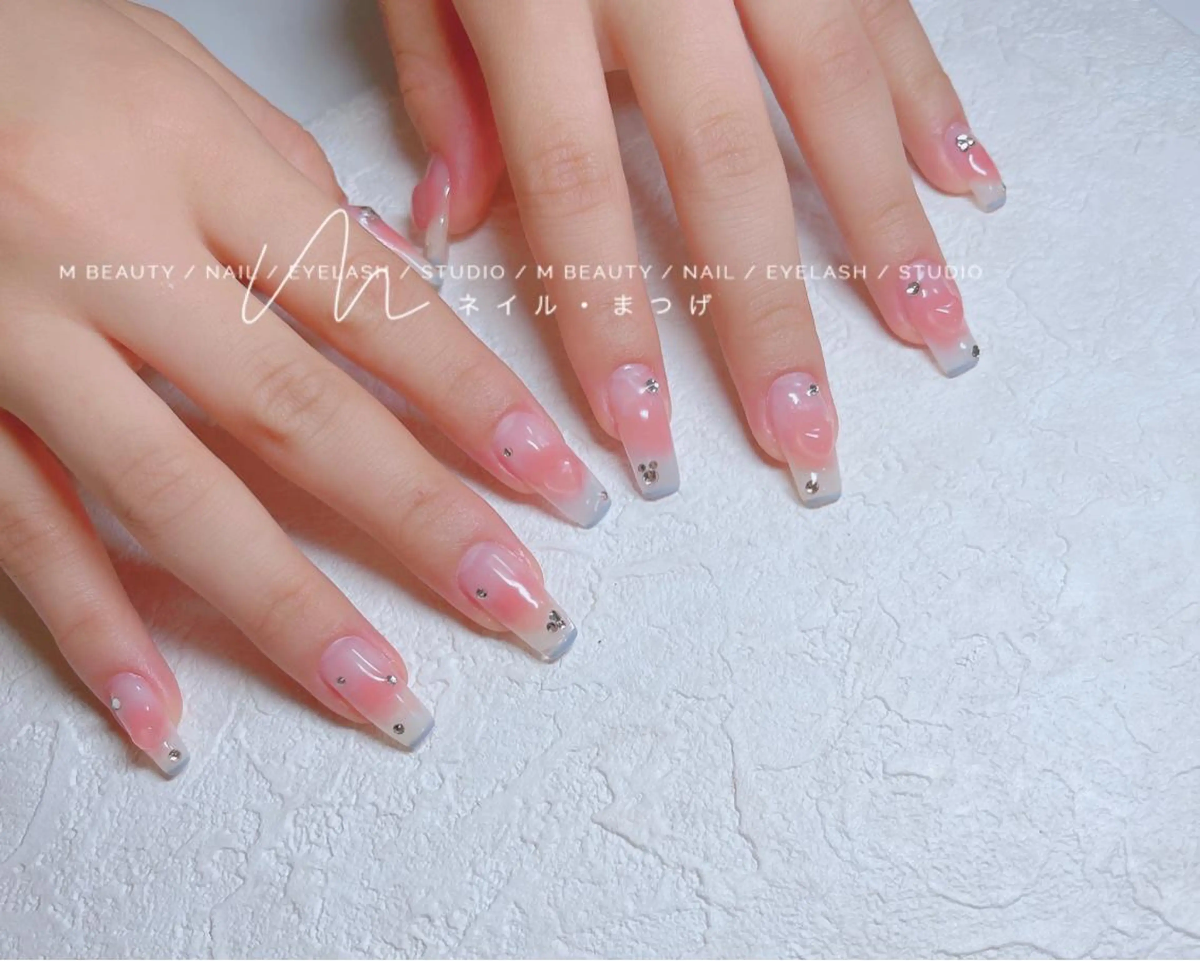 ネイル ハンドネイル M🌷nail 長さだし専門店のネイルデザイン