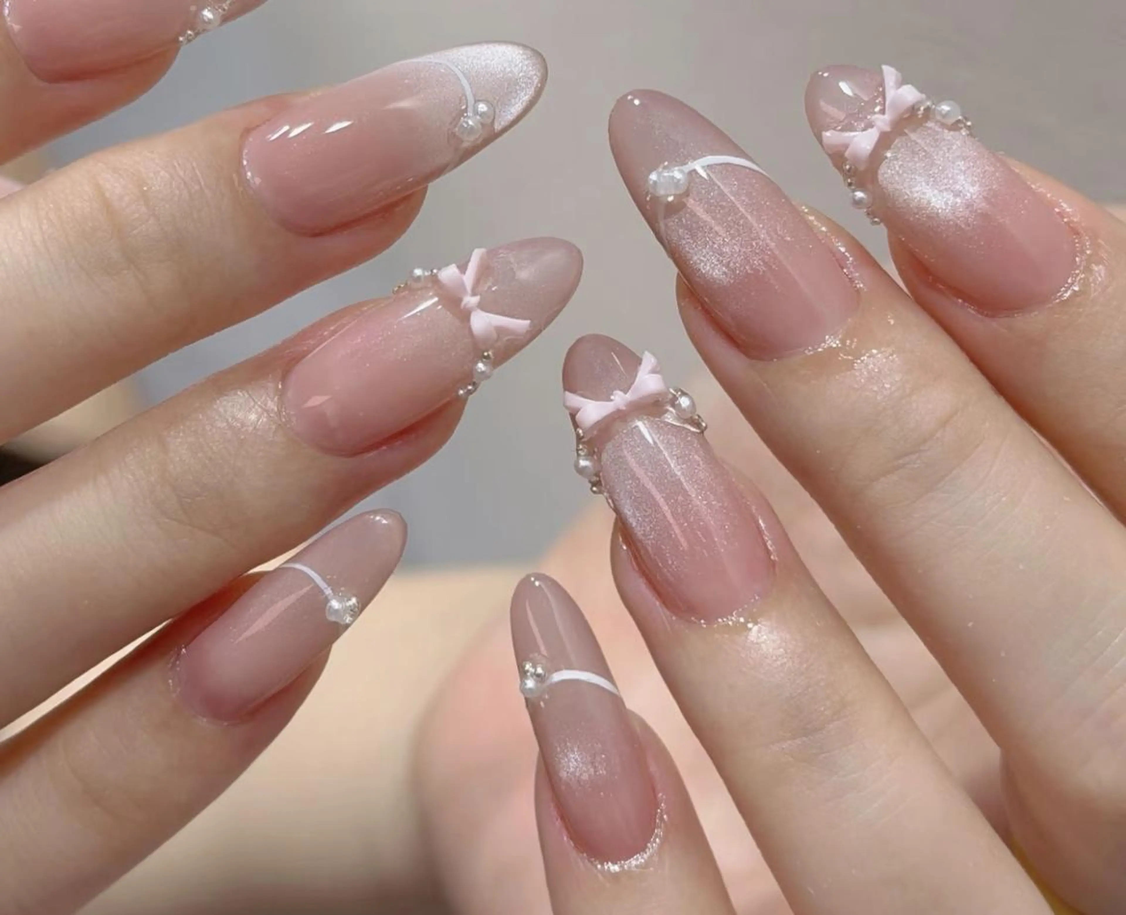 ネイル ハンドネイル 🎀 Ayaka_nailのネイルデザイン