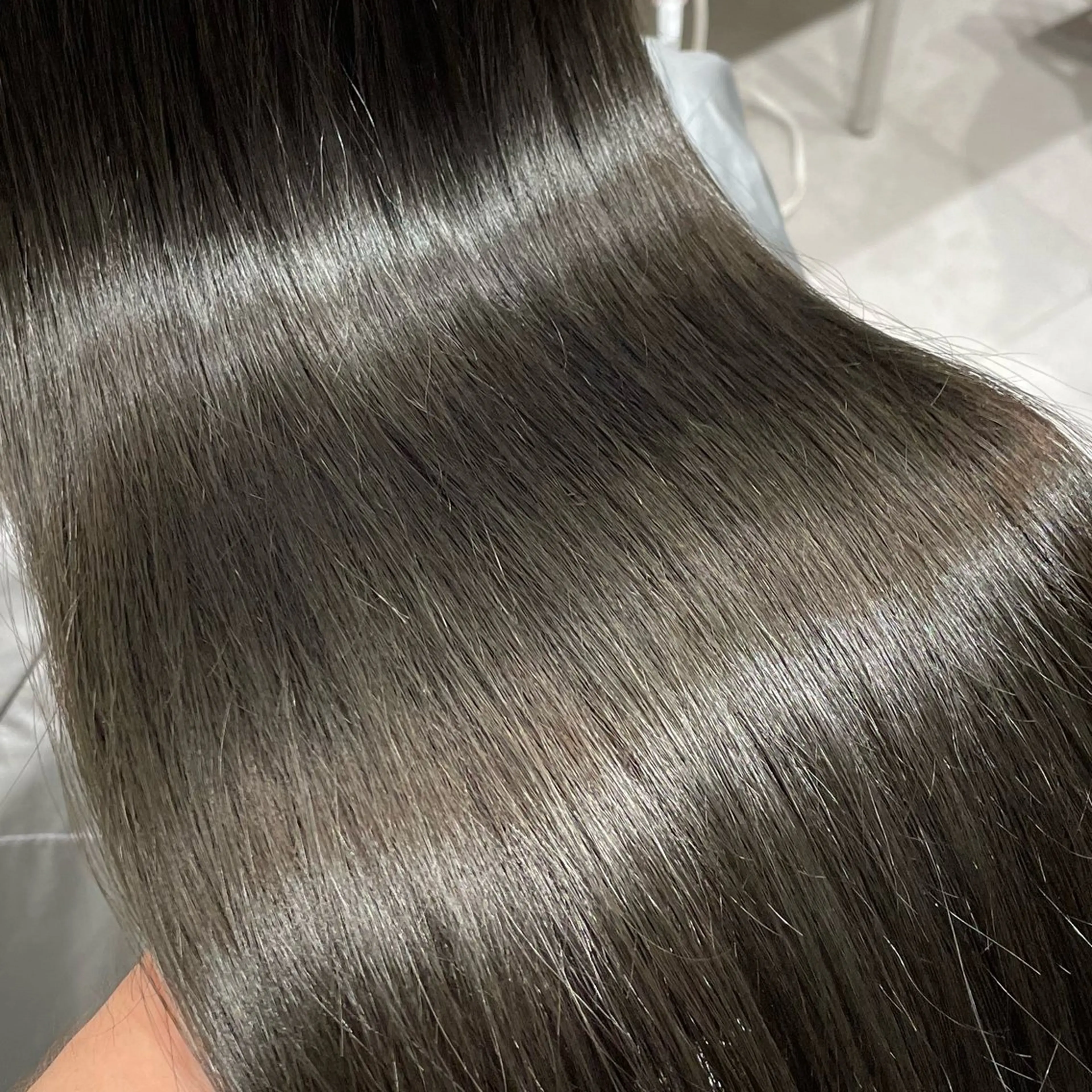 ロング カラー グレージュ オリーブグレージュ オリーブグレー 🇰🇷韓国風くびれ ヘア🇰🇷中村優大のヘアスタイル