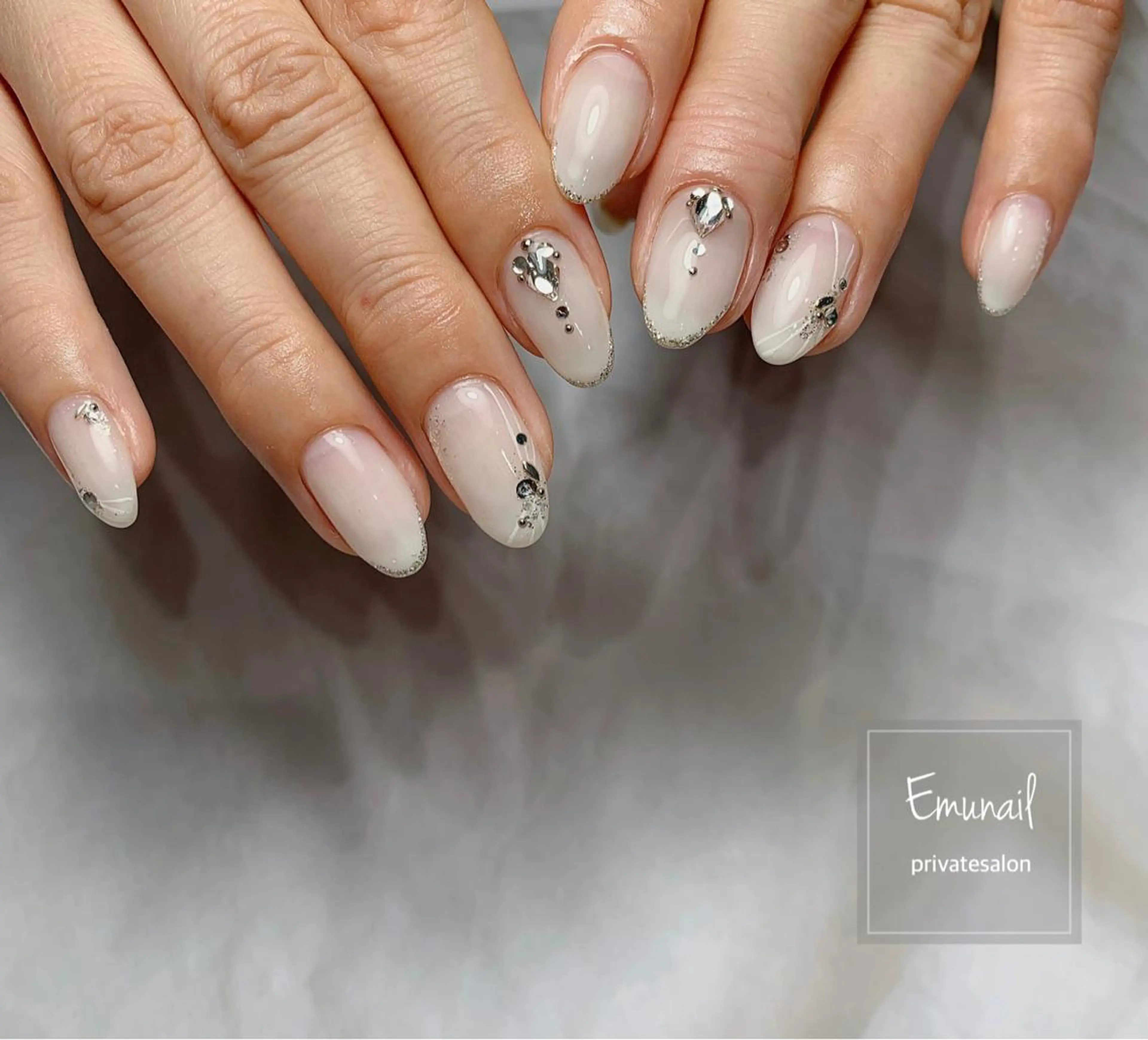 ネイル ハンドネイル Emu Nailのネイルデザイン