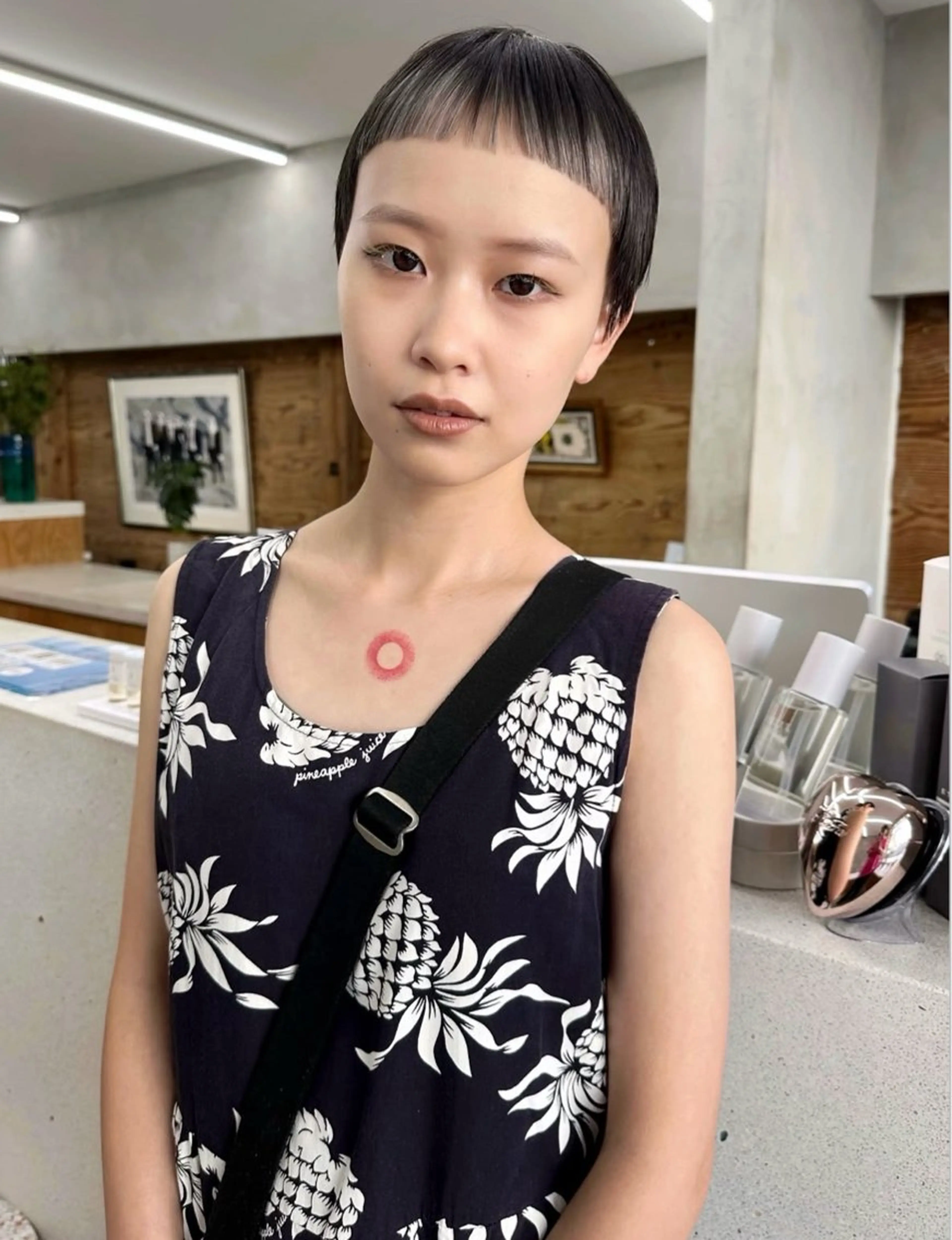 ショート カラー オン眉 ショートヘア カット ヘアカラー パーマ /レイヤー 榛地渉馬 /矢場町のヘアスタイル