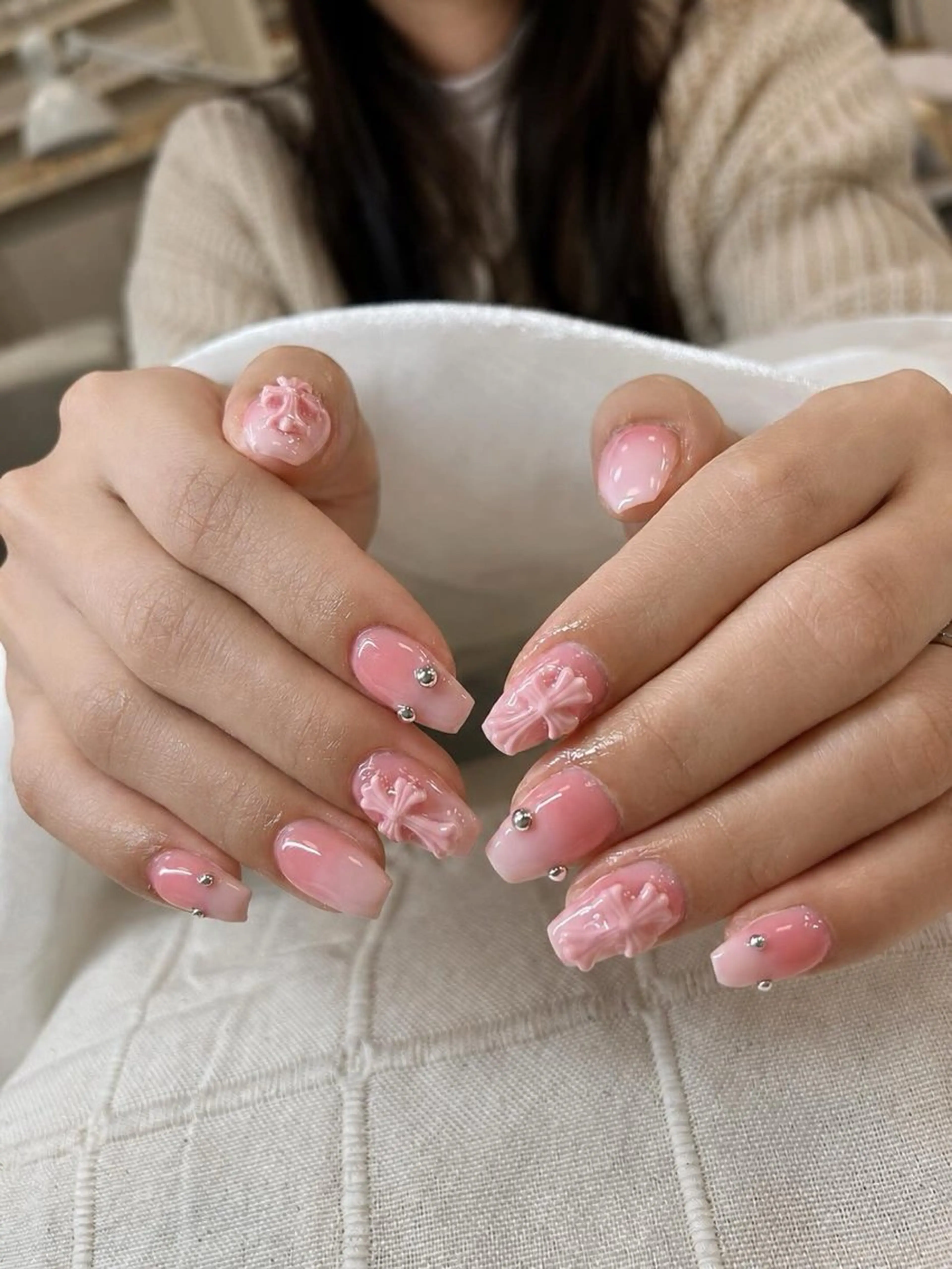 ネイル ハンドネイル Mira Nail Studioのネイルデザイン