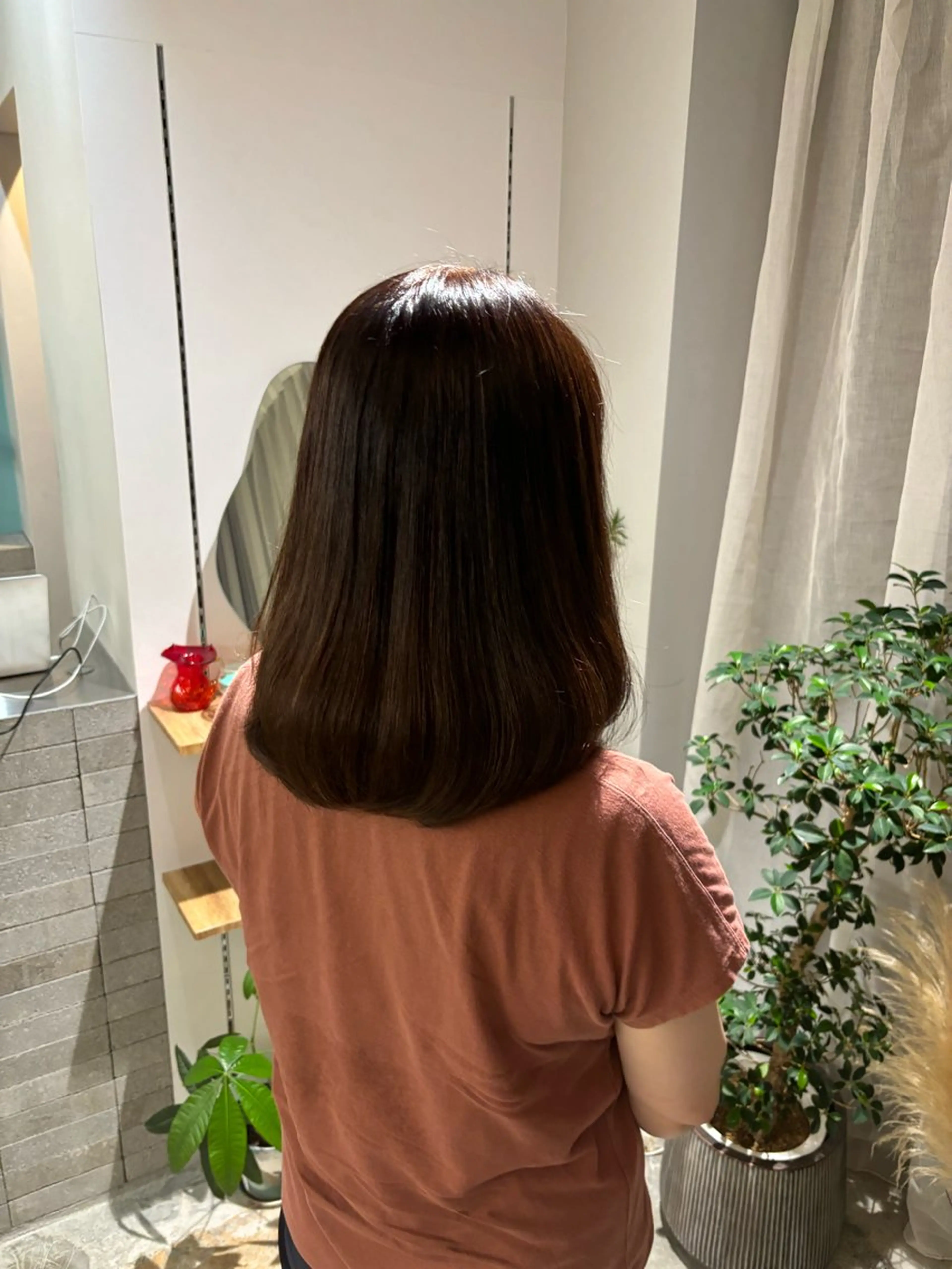 ミディアム カラー cipre 萌乃のヘアスタイル