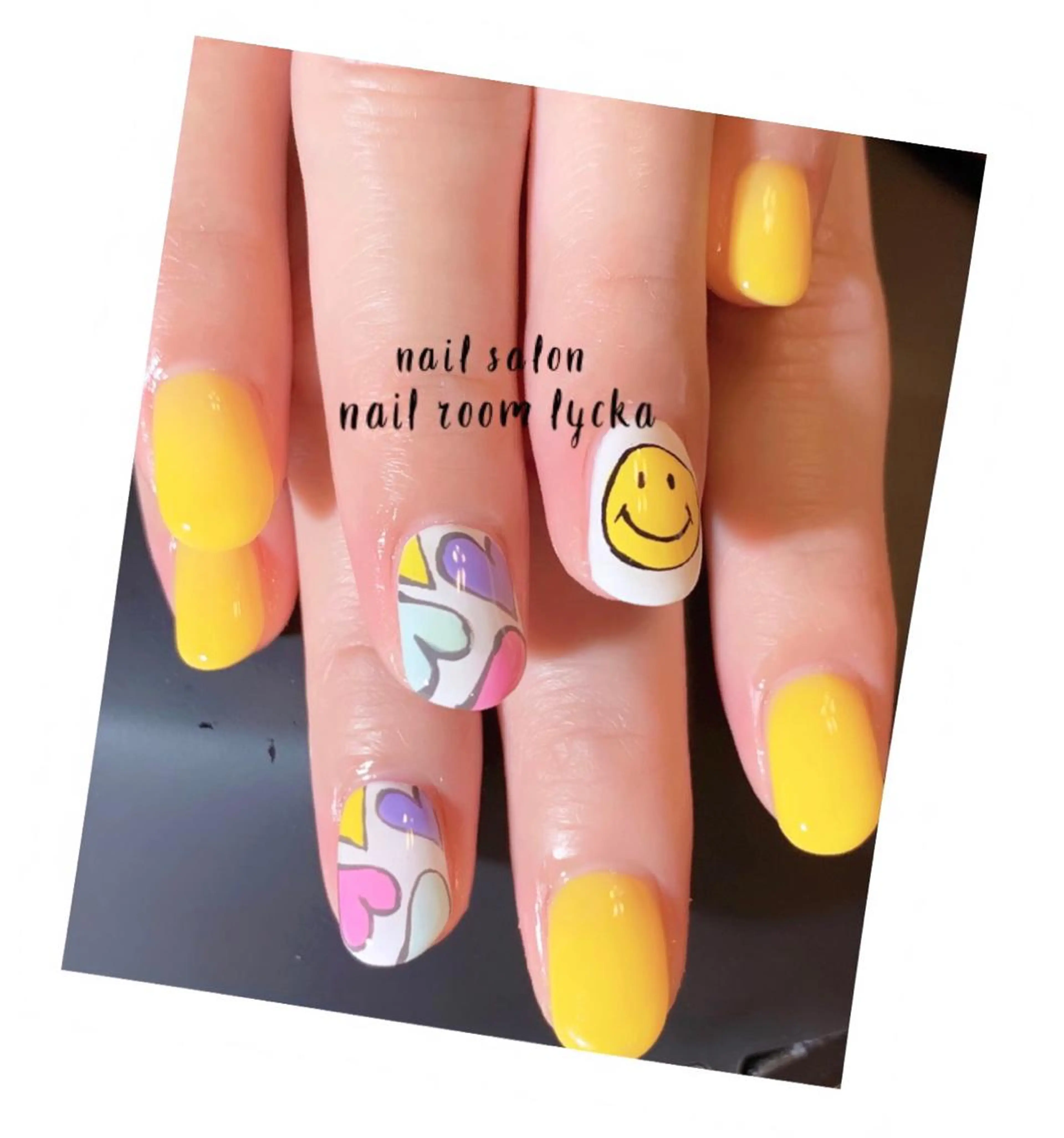 ネイル ﾈｲﾙﾙｰﾑﾘｯｶ 𝐦𝐚𝐲𝐮のネイルデザイン