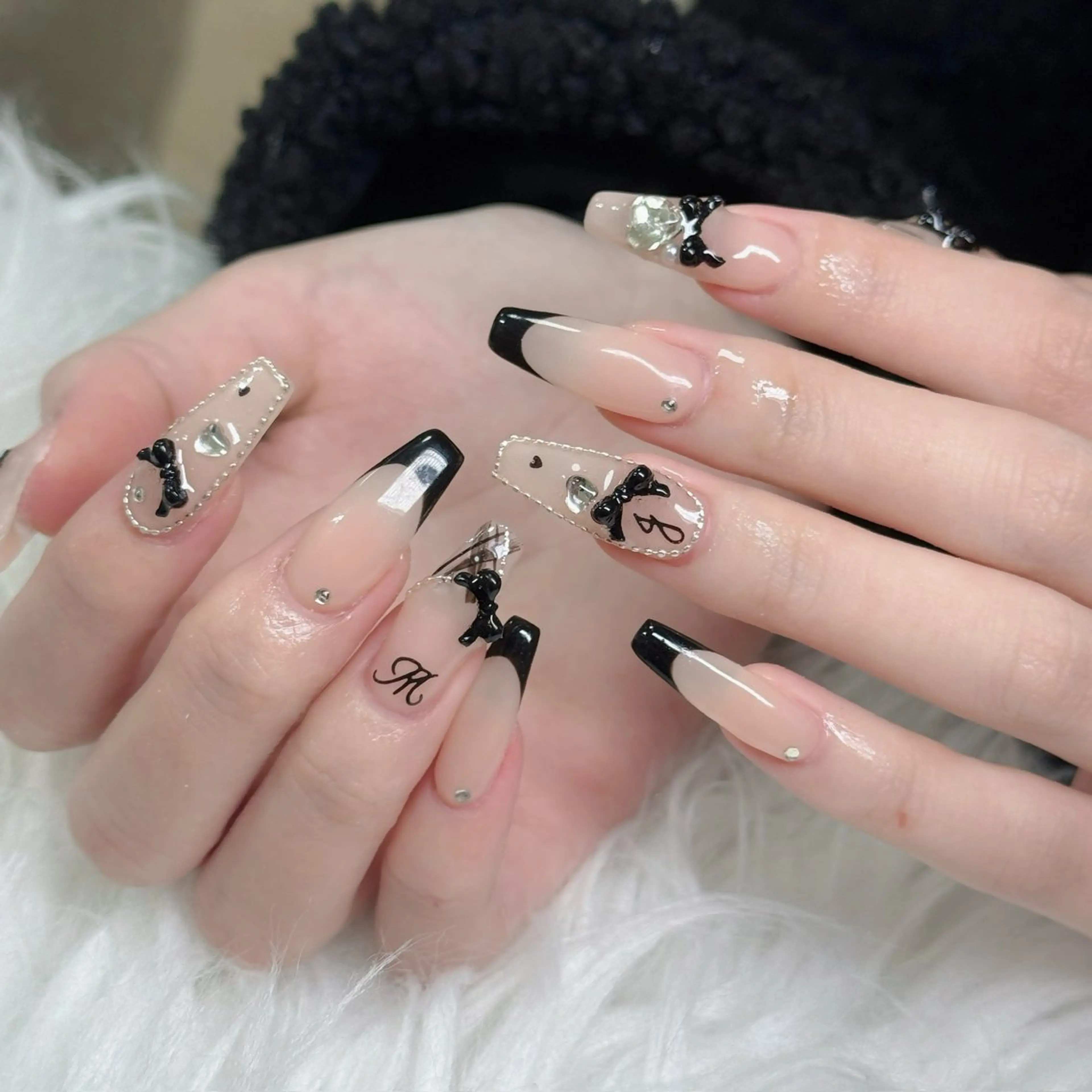 ネイル フットネイル フレンチネイル グラデーション 韓国ネイル ロングネイル ハンドネイル Hani Nail XUKAのネイルデザイン