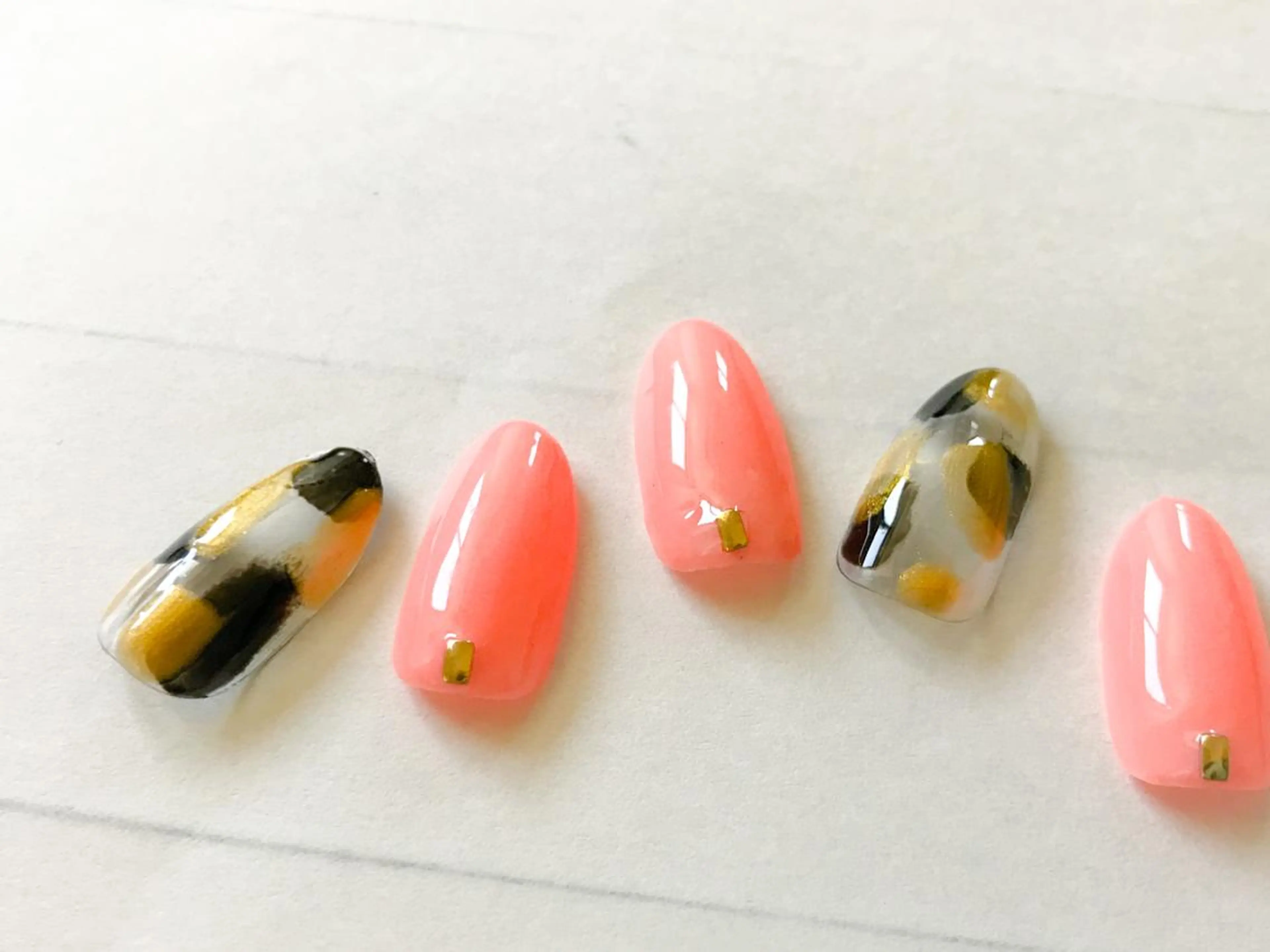 ネイル atelier -02tsuboのネイルデザイン