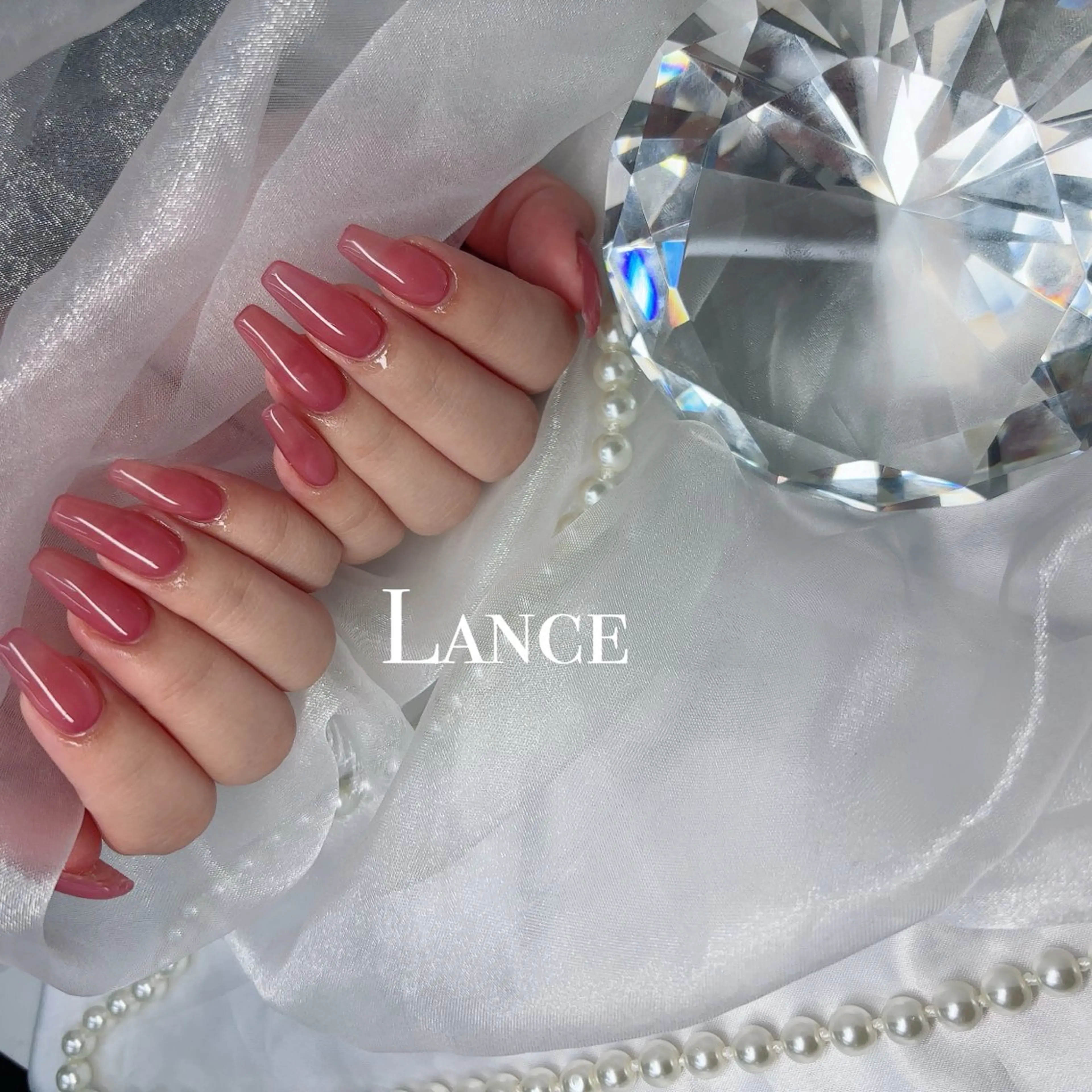 ネイル オーロラネイル フットネイル 氷ネイル・うるうるネイル キラキラネイル 韓国ネイル ハンドネイル Lance nailのネイルデザイン