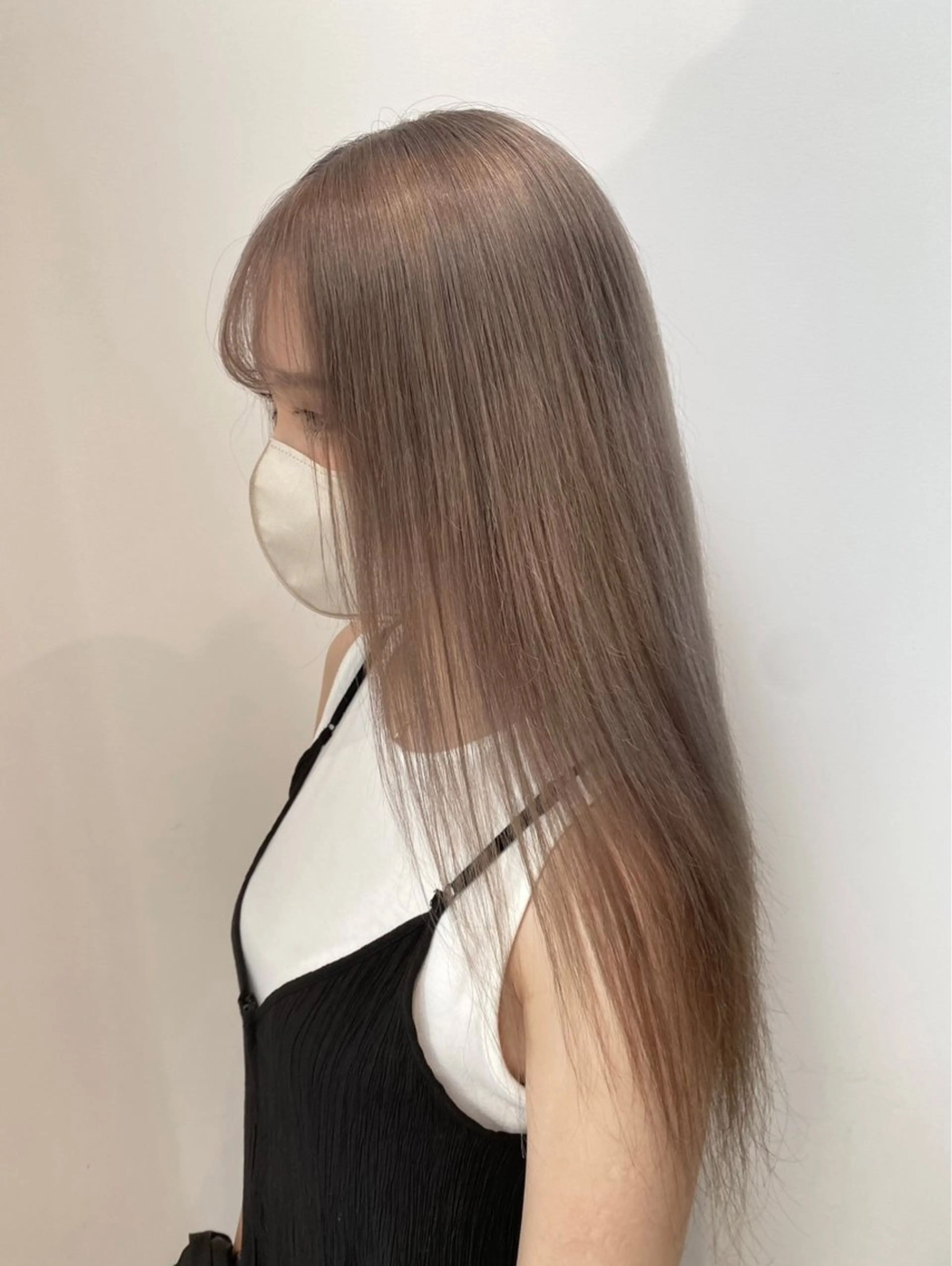 ロング カラー パーマ ヘアアレンジ ベージュカラー ブリーチ 透明感カラー グレージュ ラベンダーカラー 中顔面短縮カット🪽 レイヤー🥀コウヘイのヘアスタイル