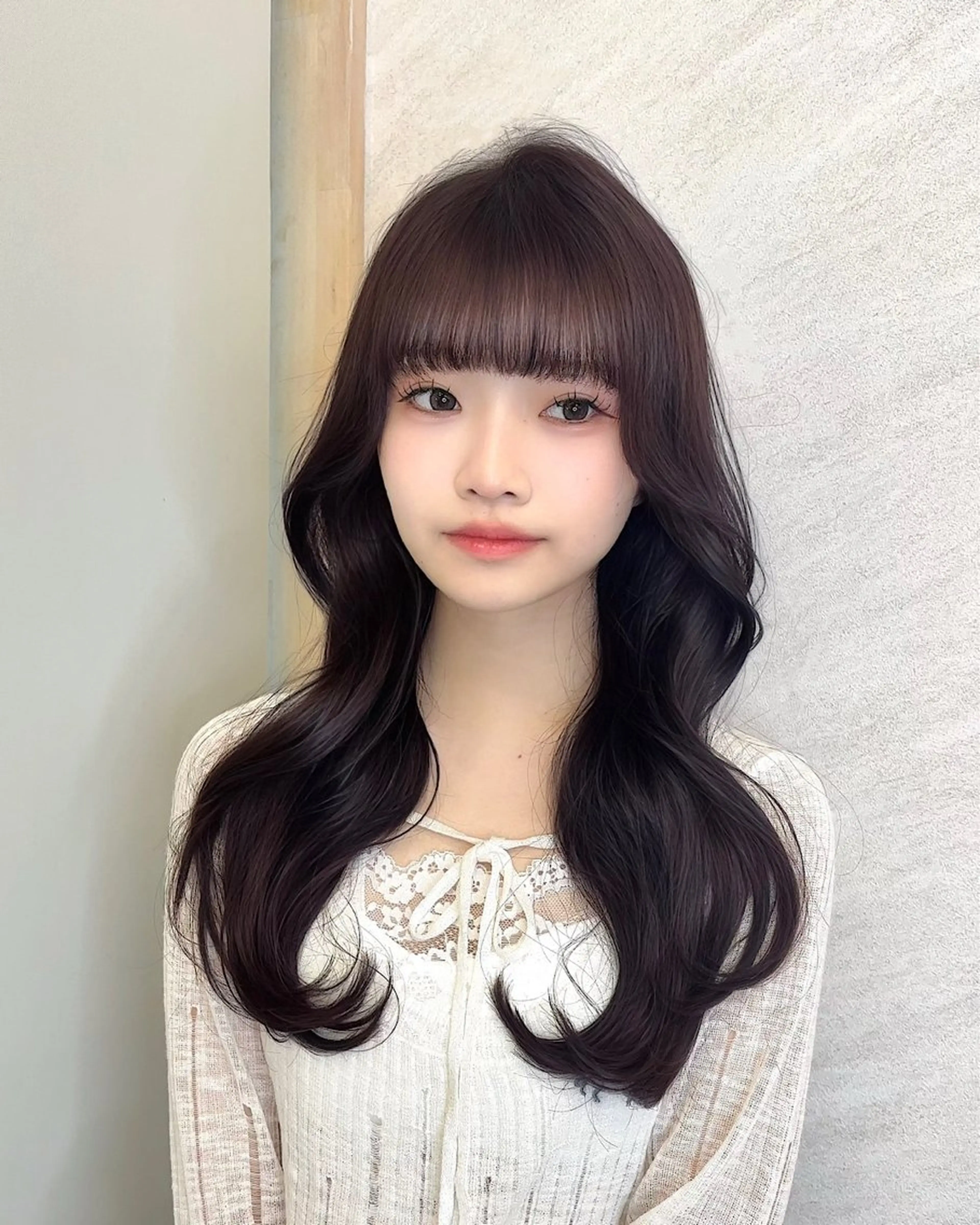 ロング カラー ヘアアレンジ ラベンダーカラー パープルカラー レイヤーカット 成瀬 千佳のヘアスタイル