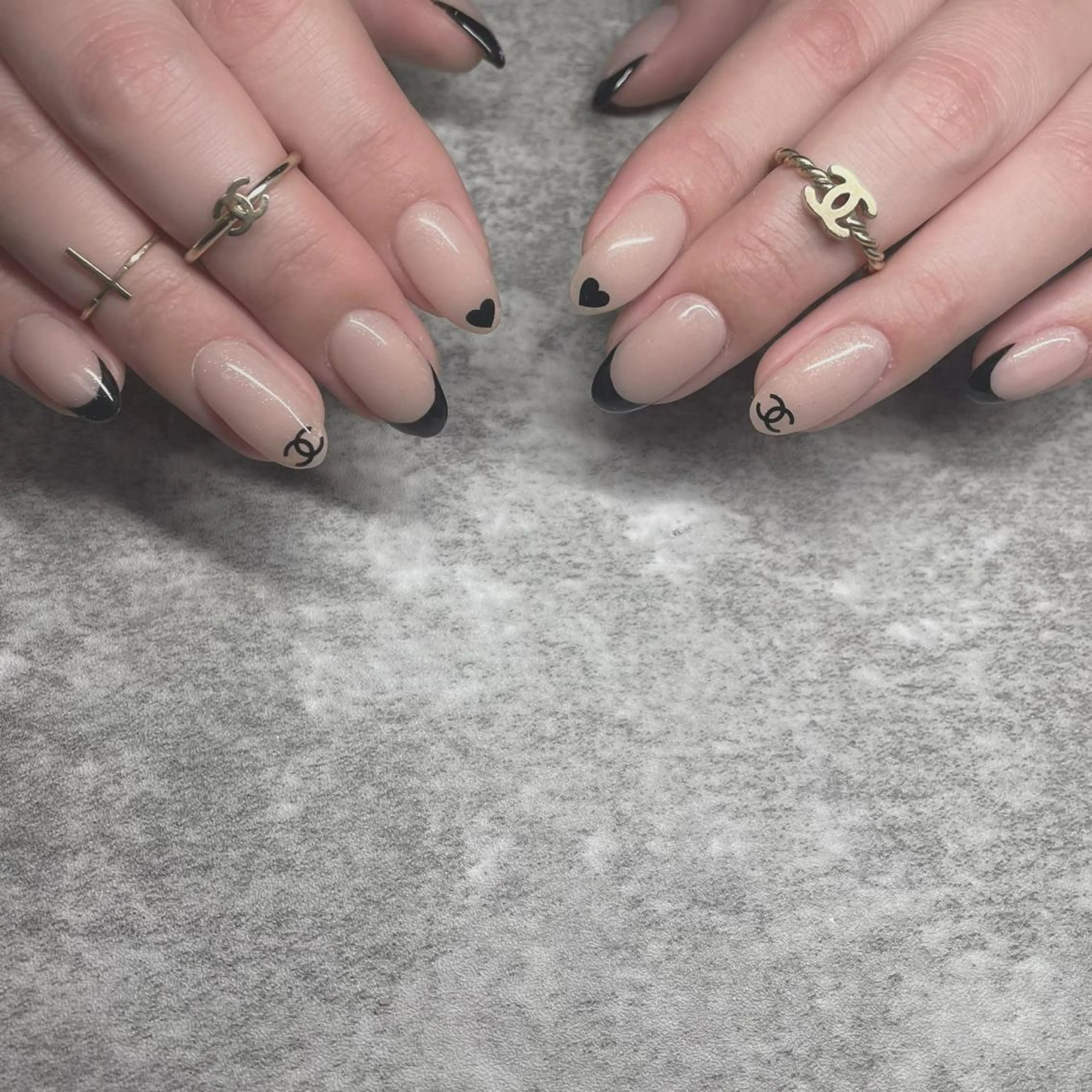 ネイル ハンドネイル y39nail toshiのネイルデザイン