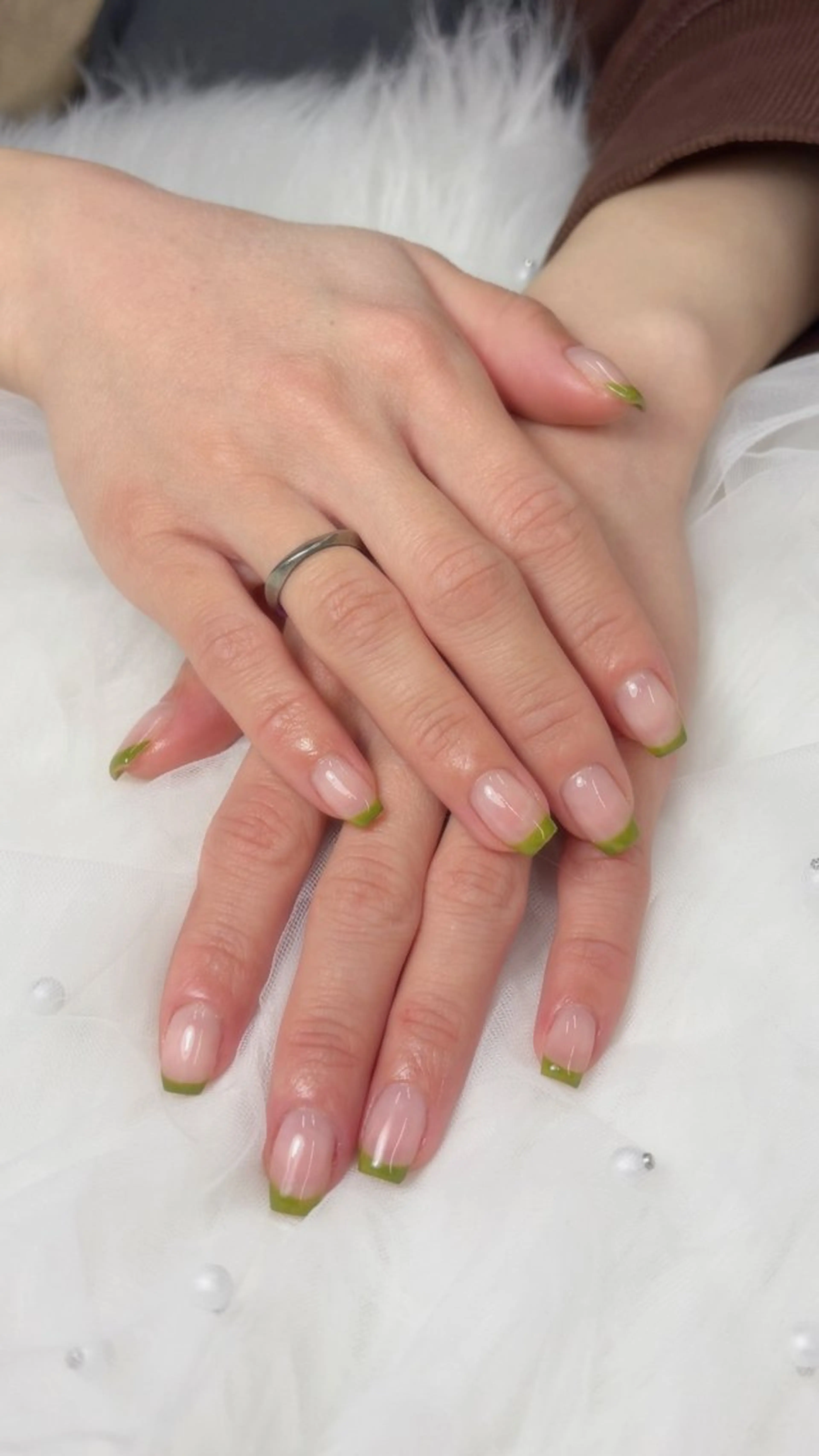 ネイル フレンチネイル ハンドネイル 吉田 彩乃のネイルデザイン