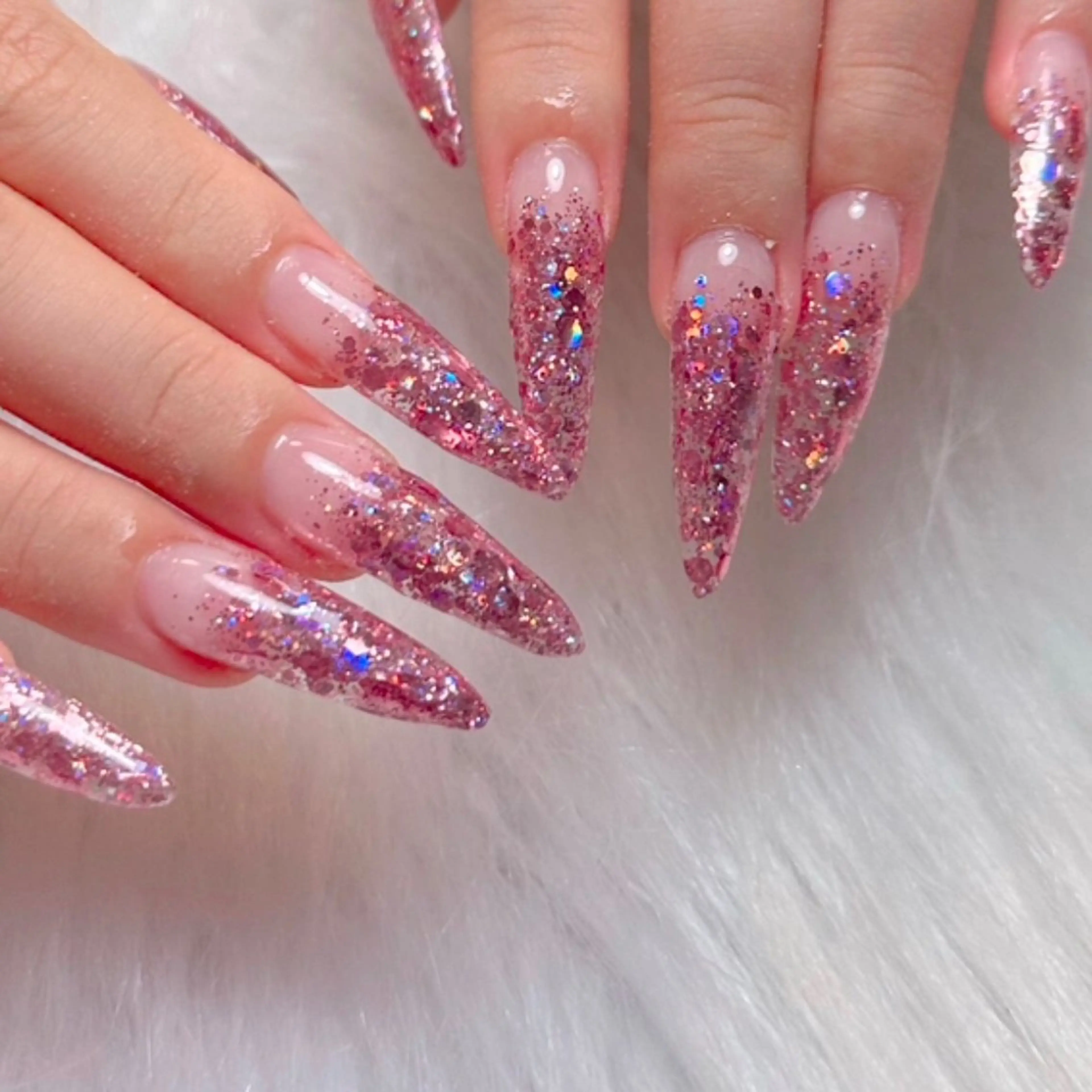 ラメグラの写真