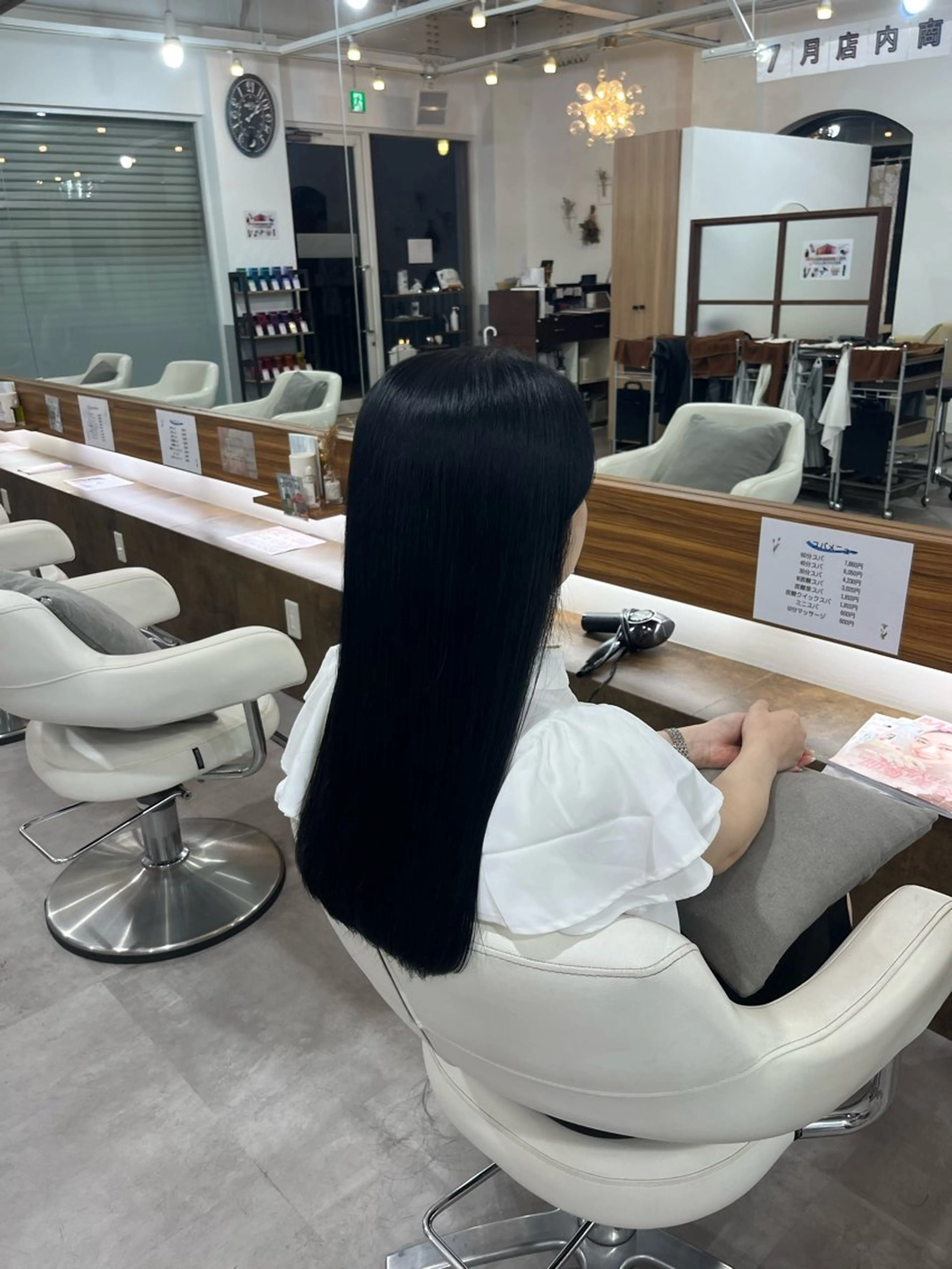 ロング 🌱 みよのヘアスタイル