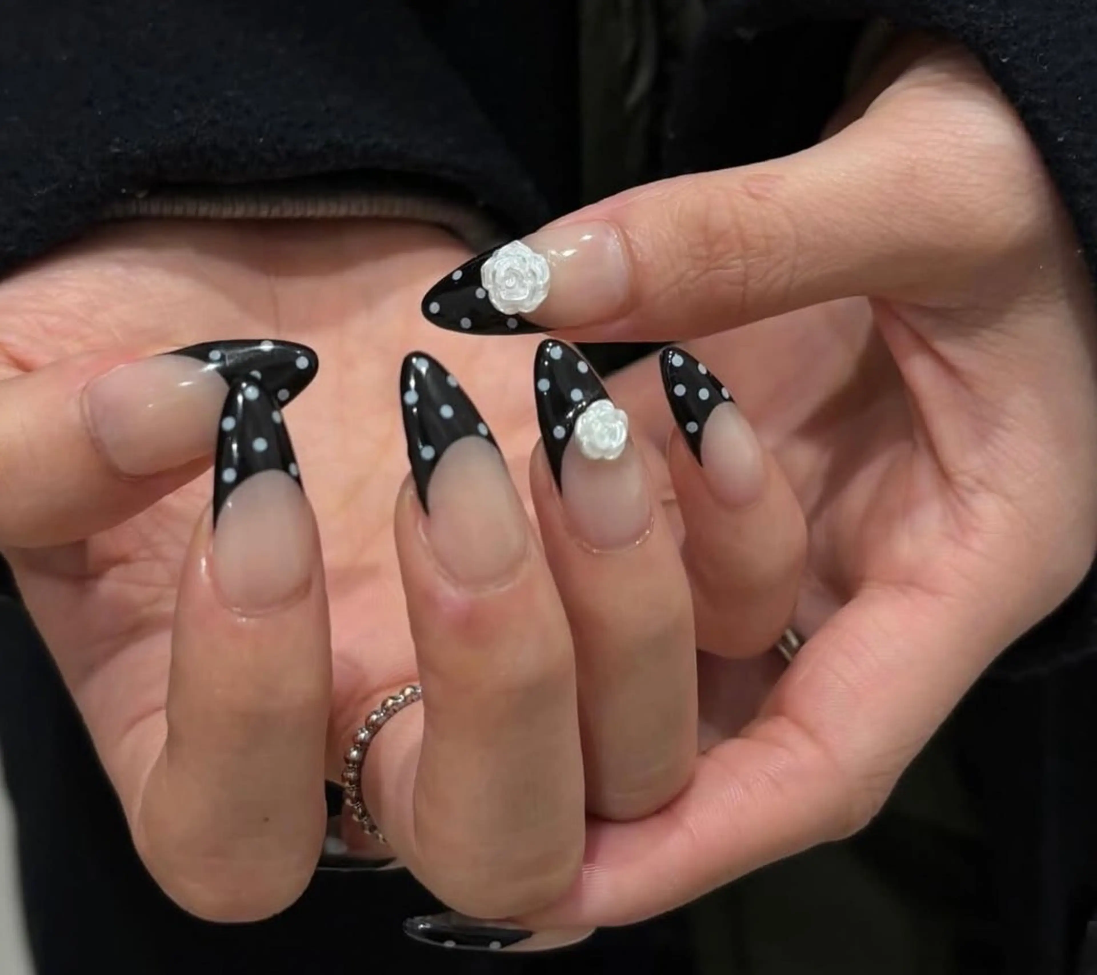 ネイル ハンドネイル Venus nail チップ長さだし専門店のネイルデザイン