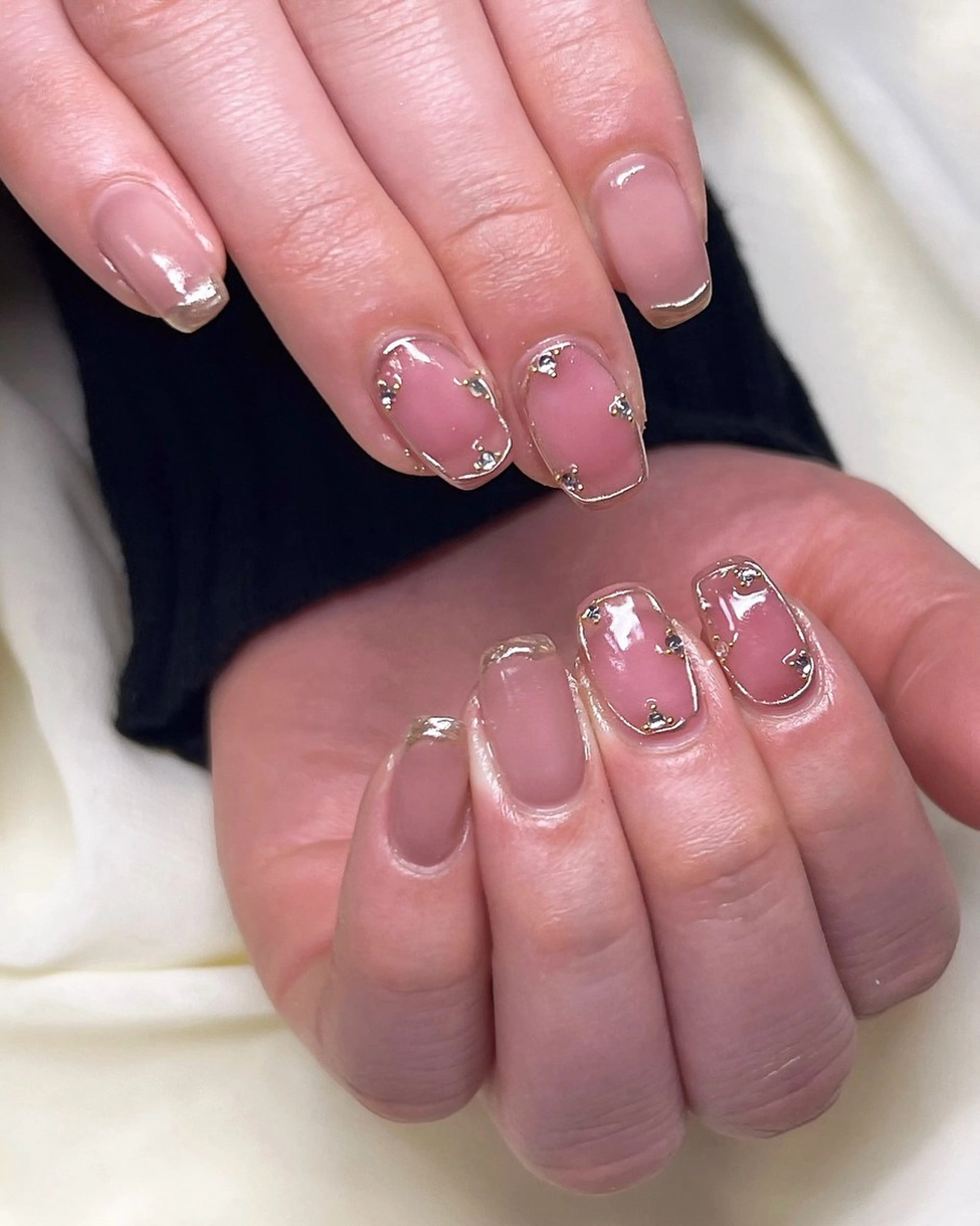 ネイル ミラーネイル ニュアンスネイル nail salon MUAのネイルデザイン