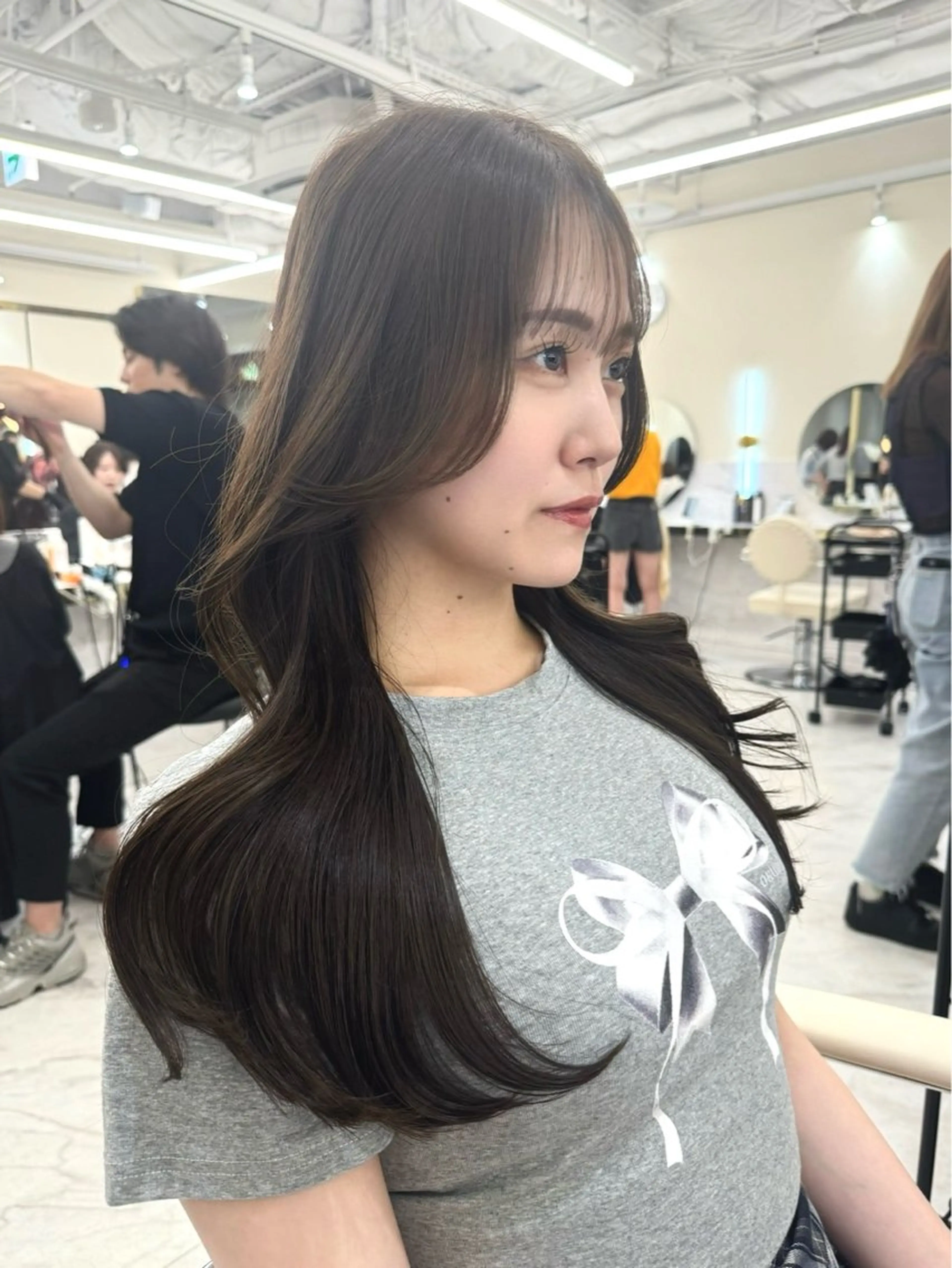 ロング カラー ヘアアレンジ ベージュカラー 透明感カラー 髪質改善 レイヤーカット トリートメント レイヤーカット🤍 RINAのヘアスタイル