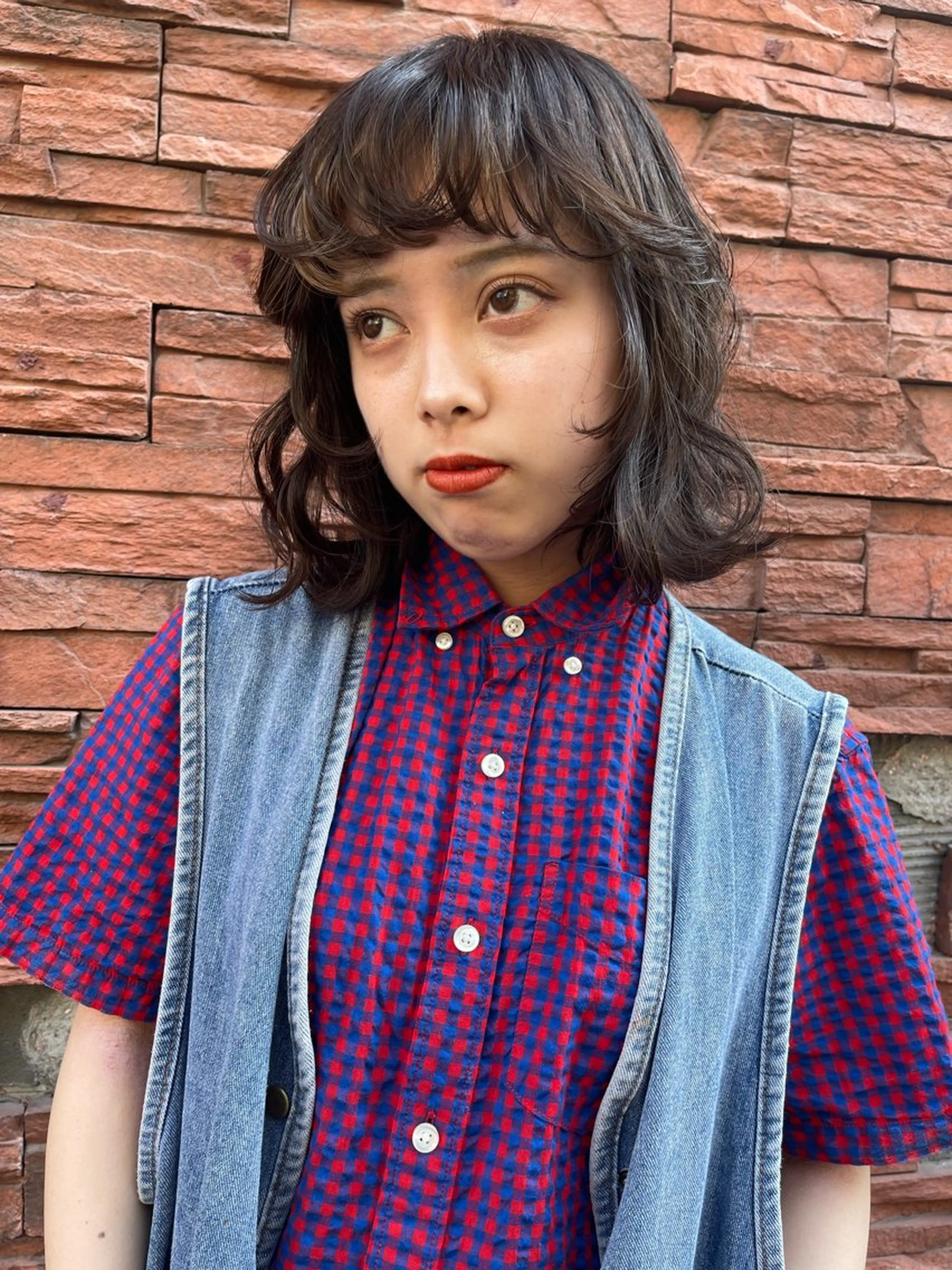 ミディアム カラー 似合わせカット ヘアカラー トリートメント (h)wim ウィムのヘアスタイル