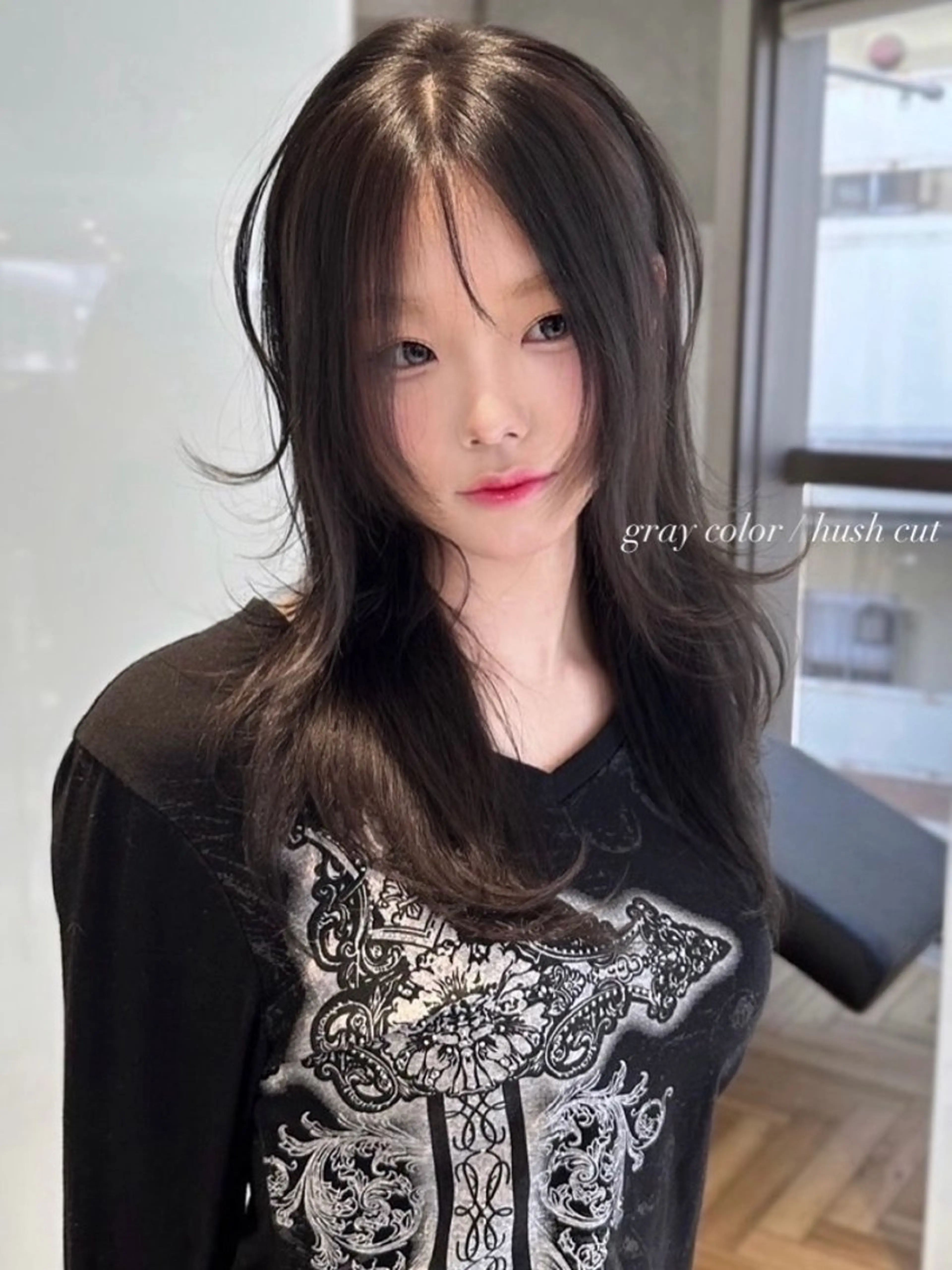 セミロング カラー ヘアアレンジ カット ヘアカラー トリートメント ヘアセット 🫧🇰🇷韓国ヘア レイヤー🐺Yutaのヘアスタイル