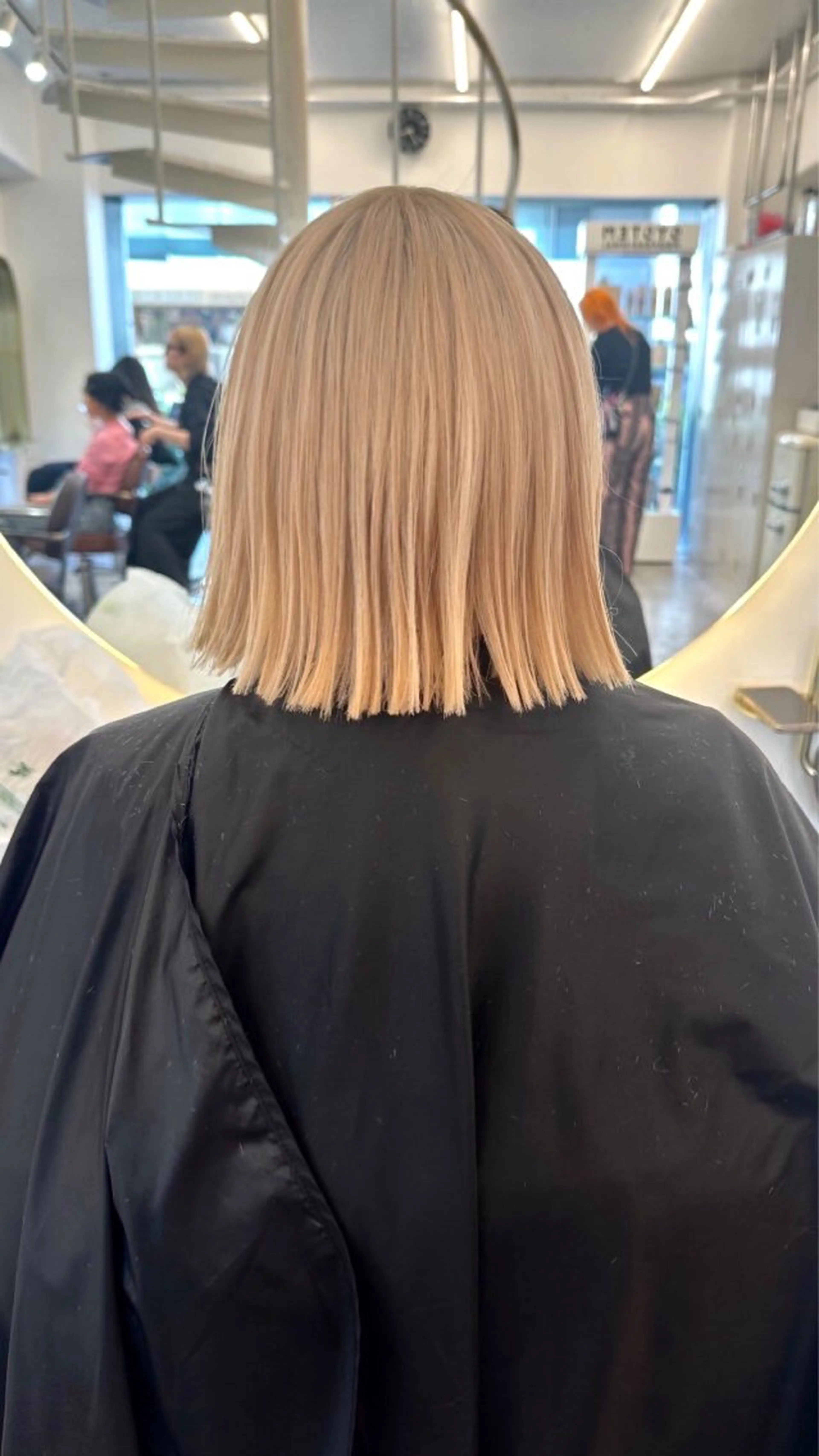 ショート カラー 色素薄めカラー o___mioのヘアスタイル