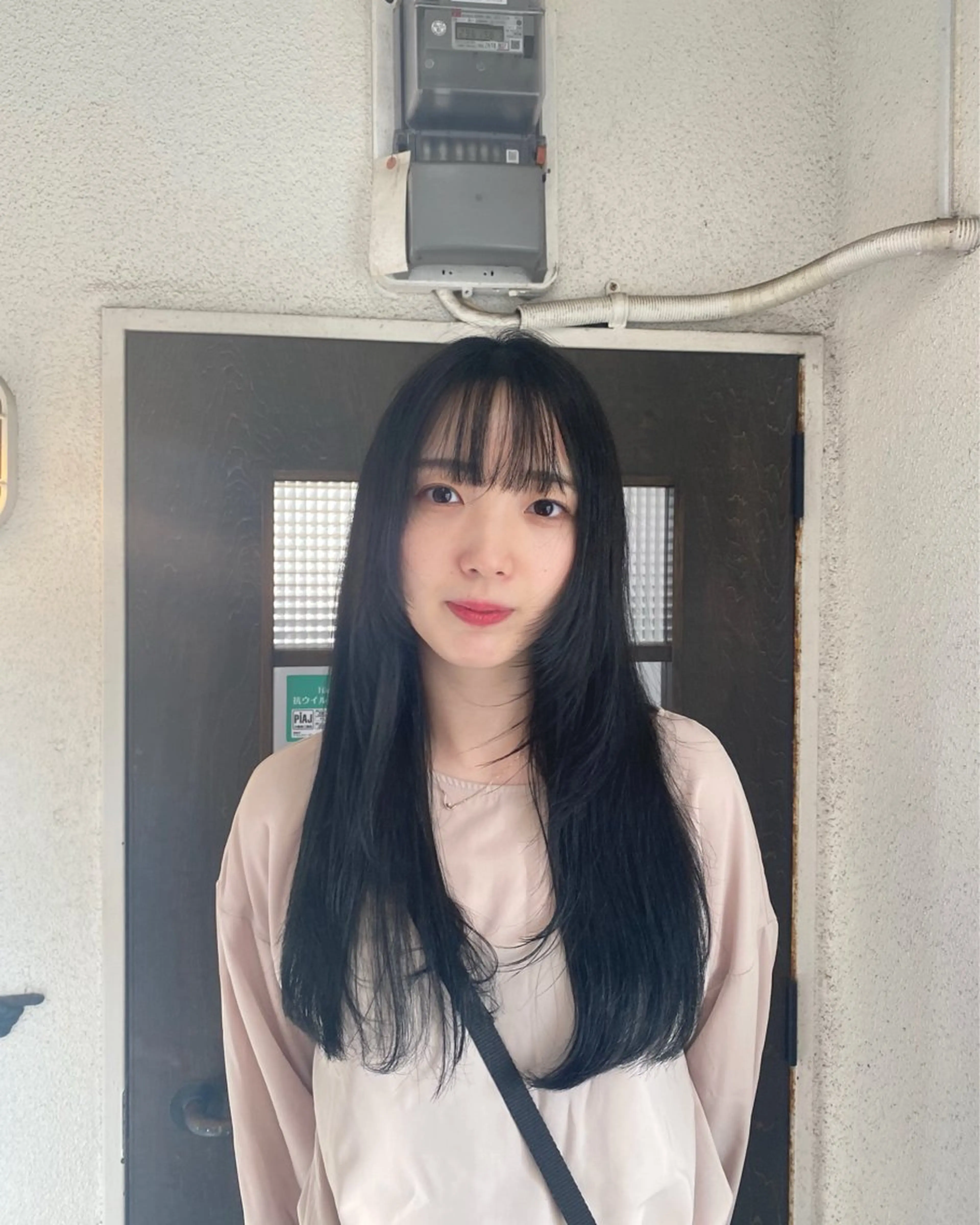 ロング カラー 黒髪 ブルーカラー ブルーブラック BATON.あずみ /カラー/縮毛矯正のヘアスタイル