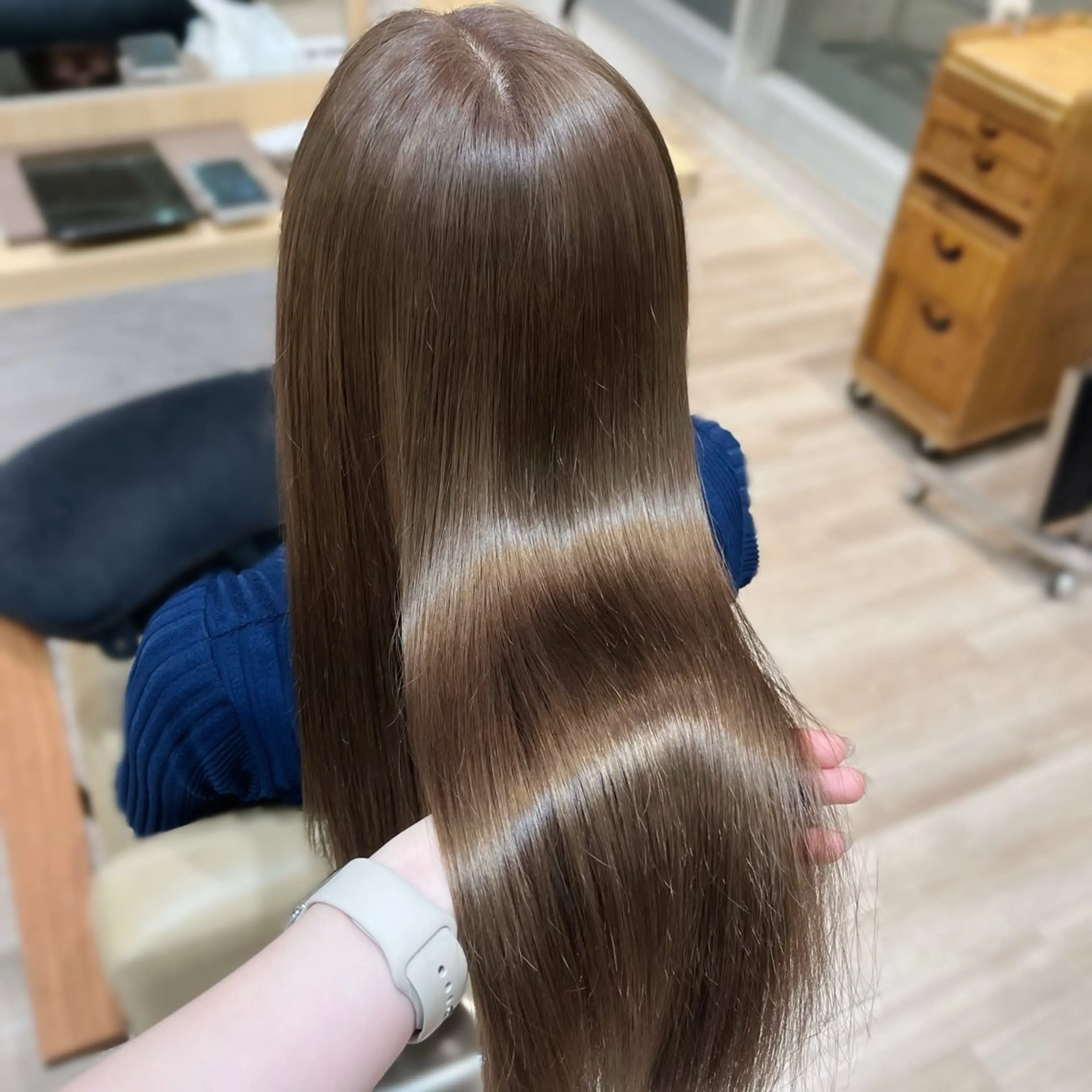 カラー ベージュカラー ブリーチ オリーブベージュ ヘアカラー 透明感♡艶髪カラー/ Kazuha🎀のヘアスタイル