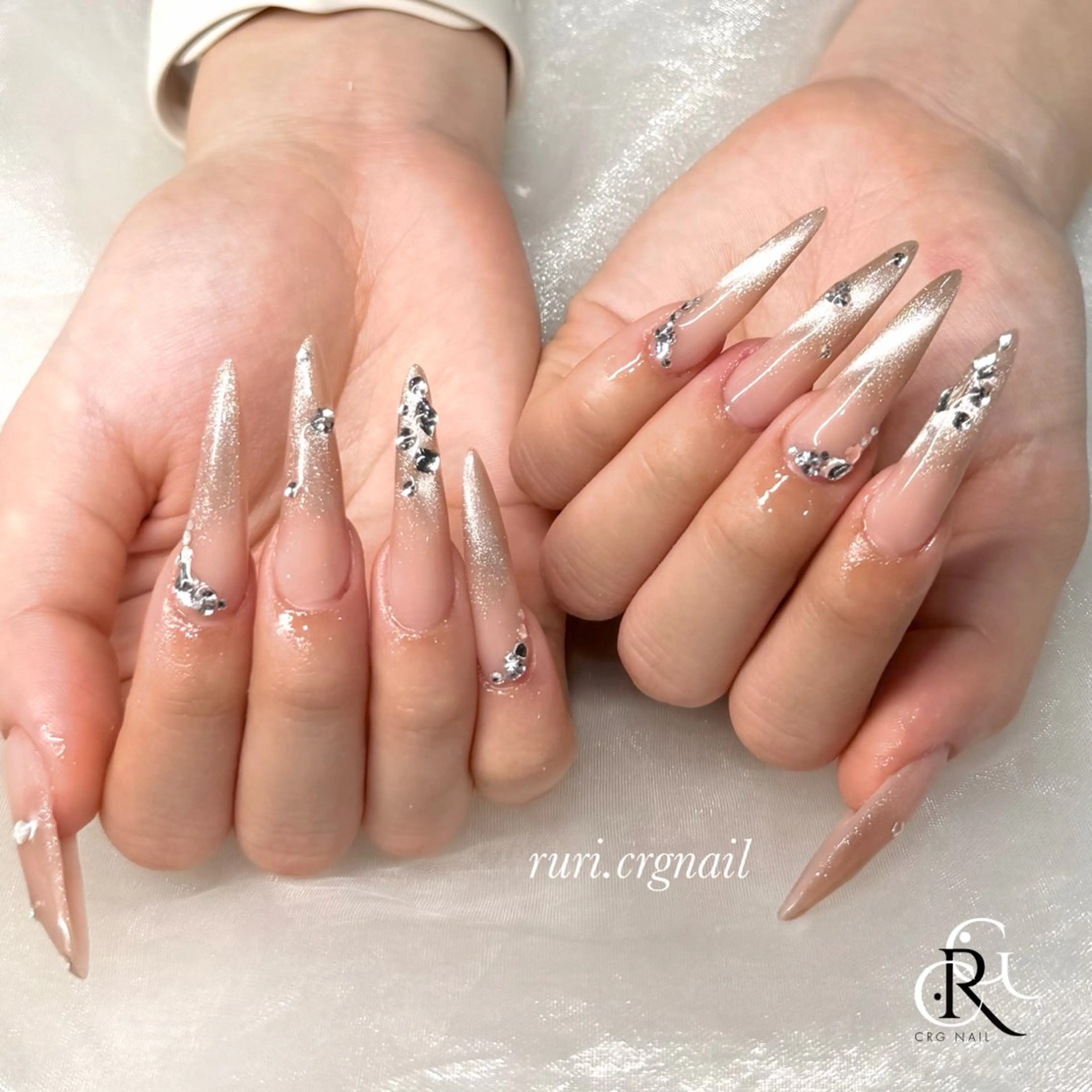 ネイル マグネットネイル ハンドネイル RURI  トレンド スカルプ/美フォルムのネイルデザイン