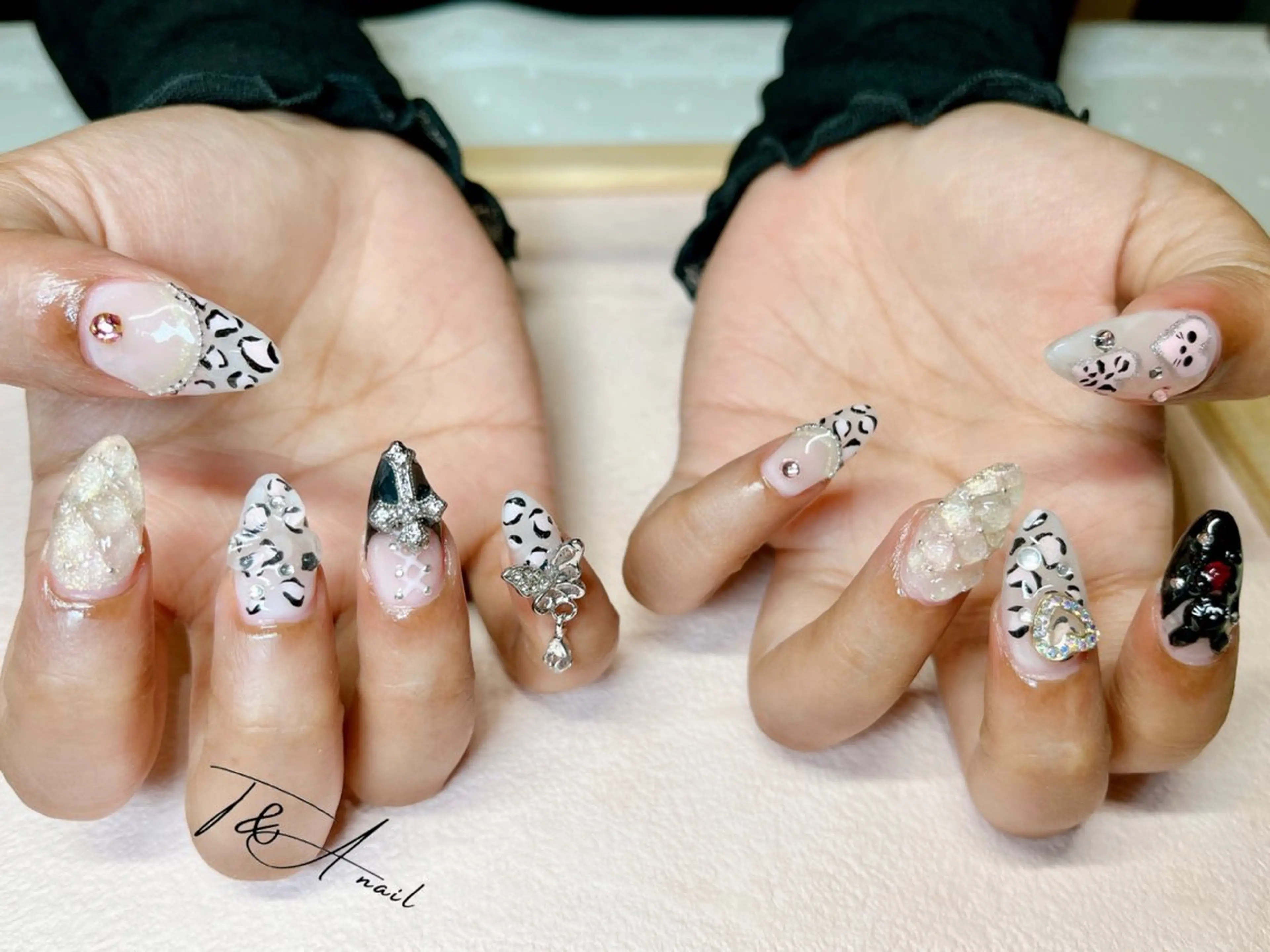 ネイル 長さ出し ジェルネイル ロングネイル スカルプネイル ハンドネイル T&A nailのネイルデザイン