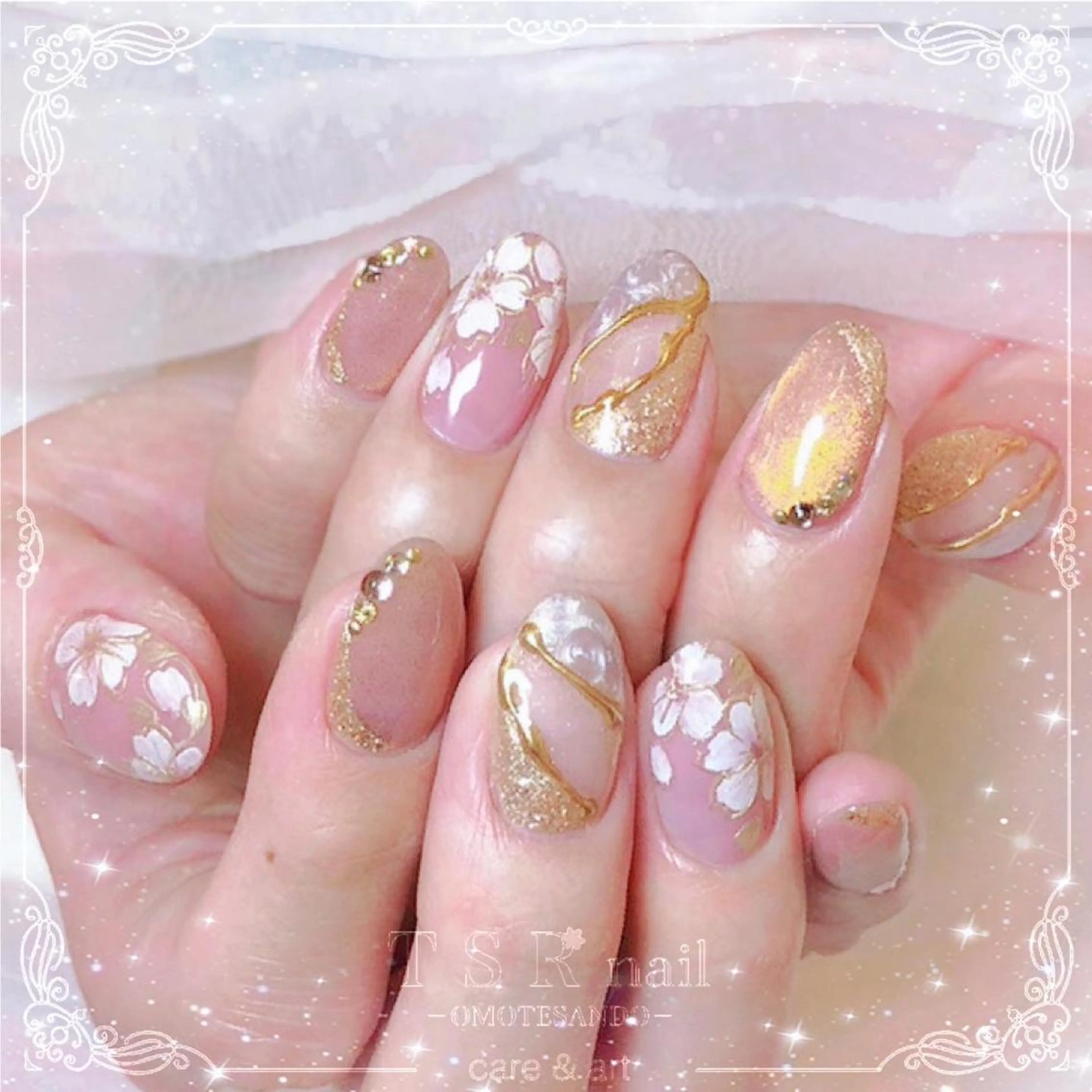 ネイル アートネイル 桜ネイル 入学式 卒業式 ミラーネイル ハンドネイル ハンドケア 爪咲 りり花のネイルデザイン