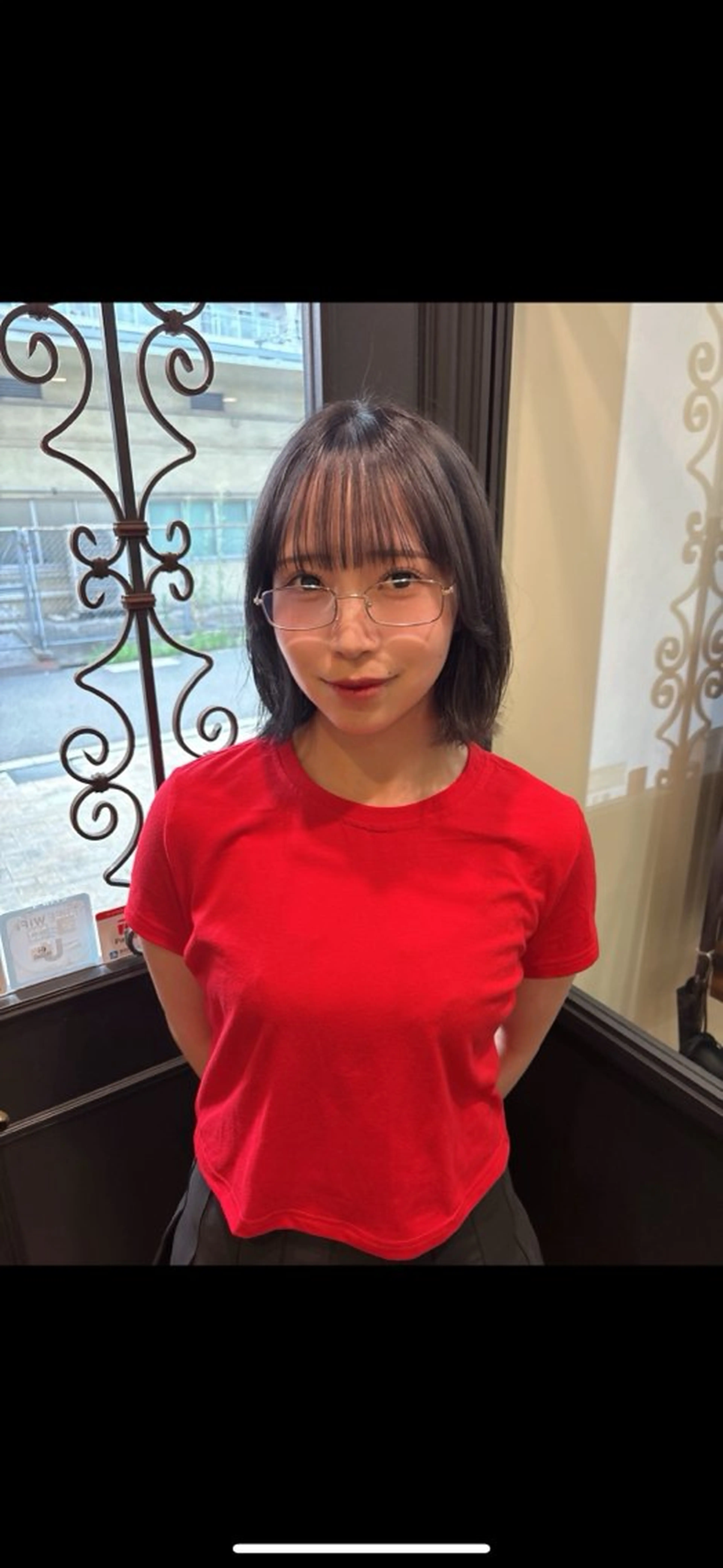 ミディアム カラー ブリーチ 抜きっぱなしブロンド ブルーカラー ブルーグレー ブルーグレージュ ヘアカラー トリートメント Karin trスタイリスト🥀のヘアスタイル