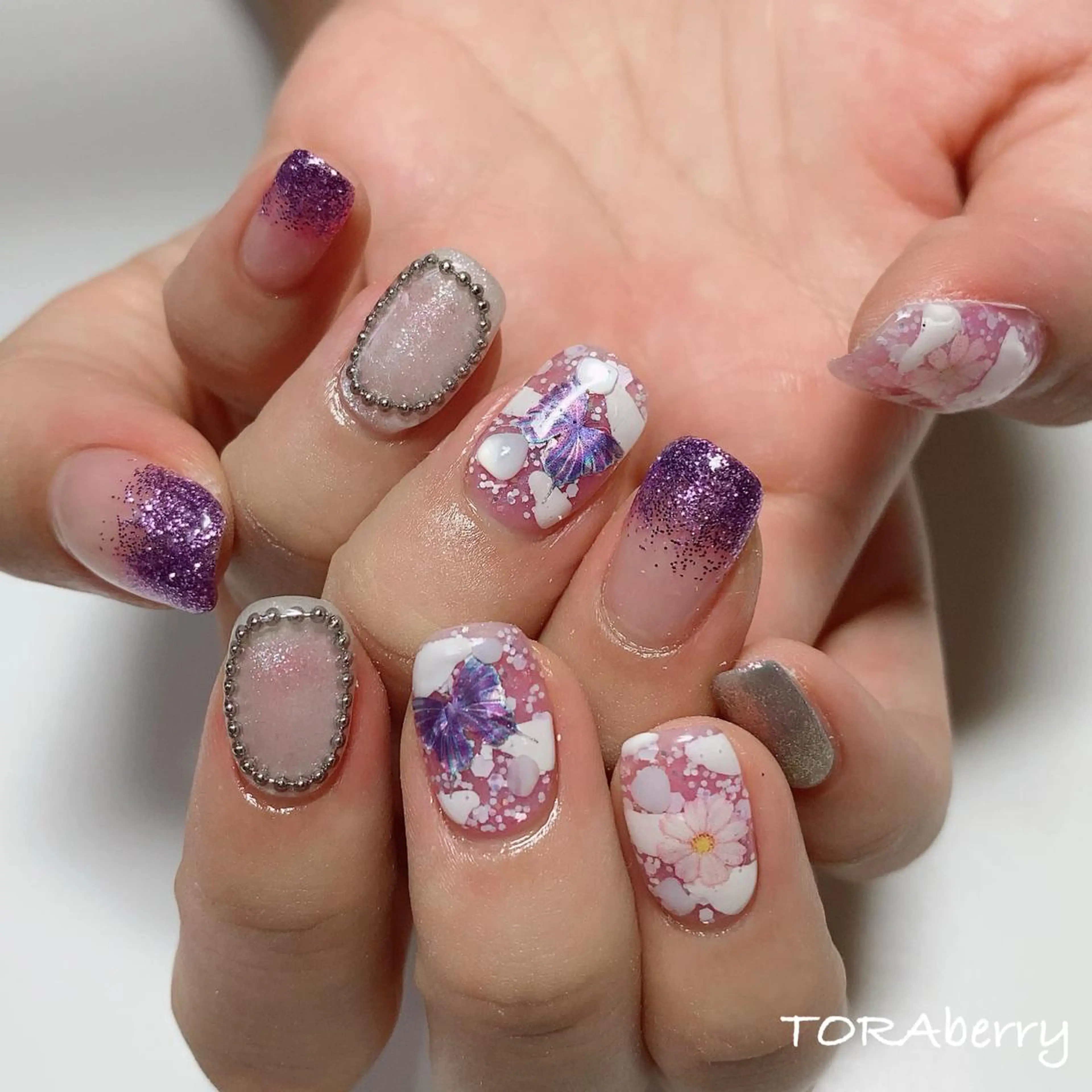 ネイル ハンドネイル ネイリスト なつみのネイルデザイン