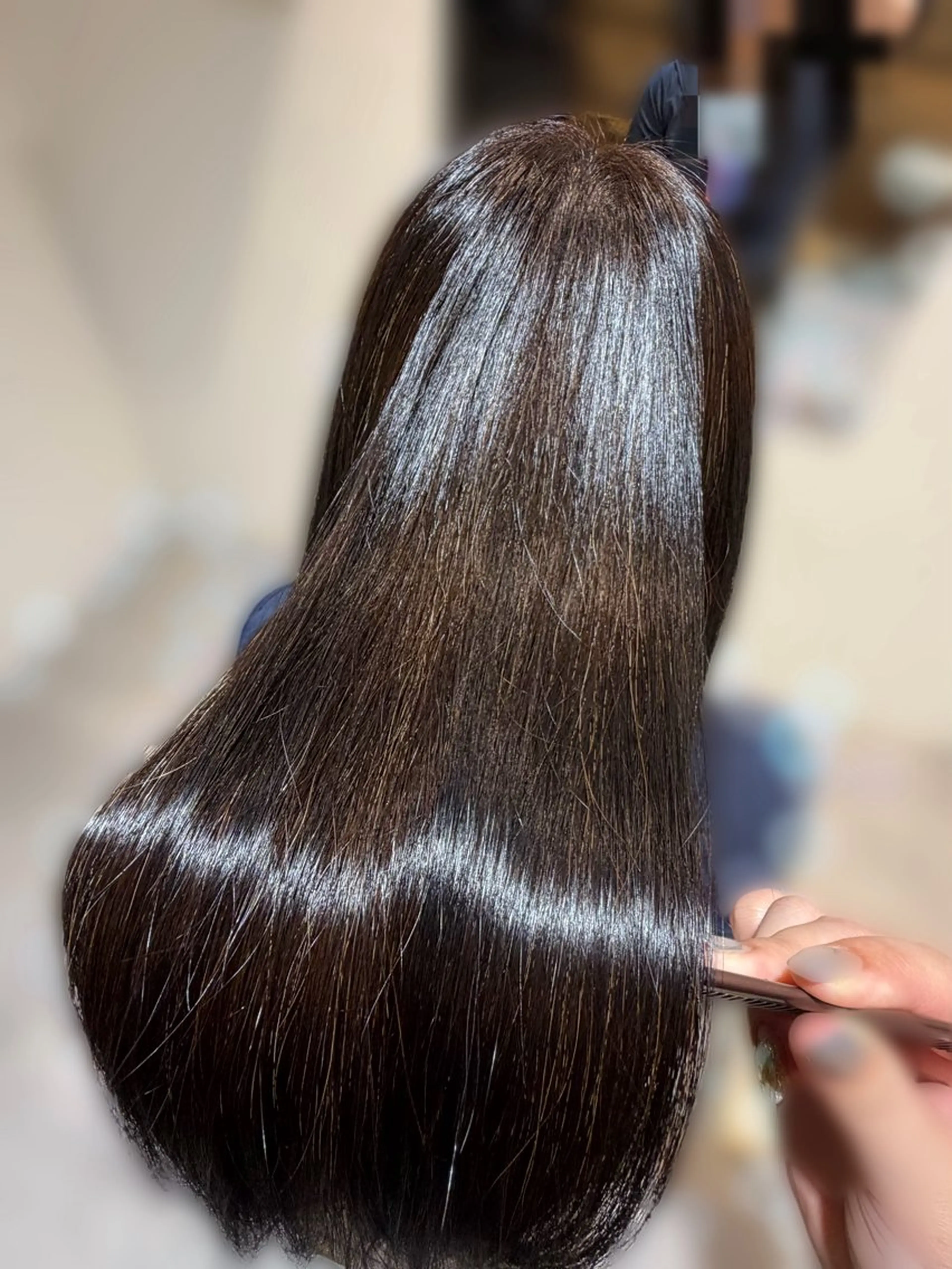 ロング 縮毛矯正 髙梨 いず美のヘアスタイル