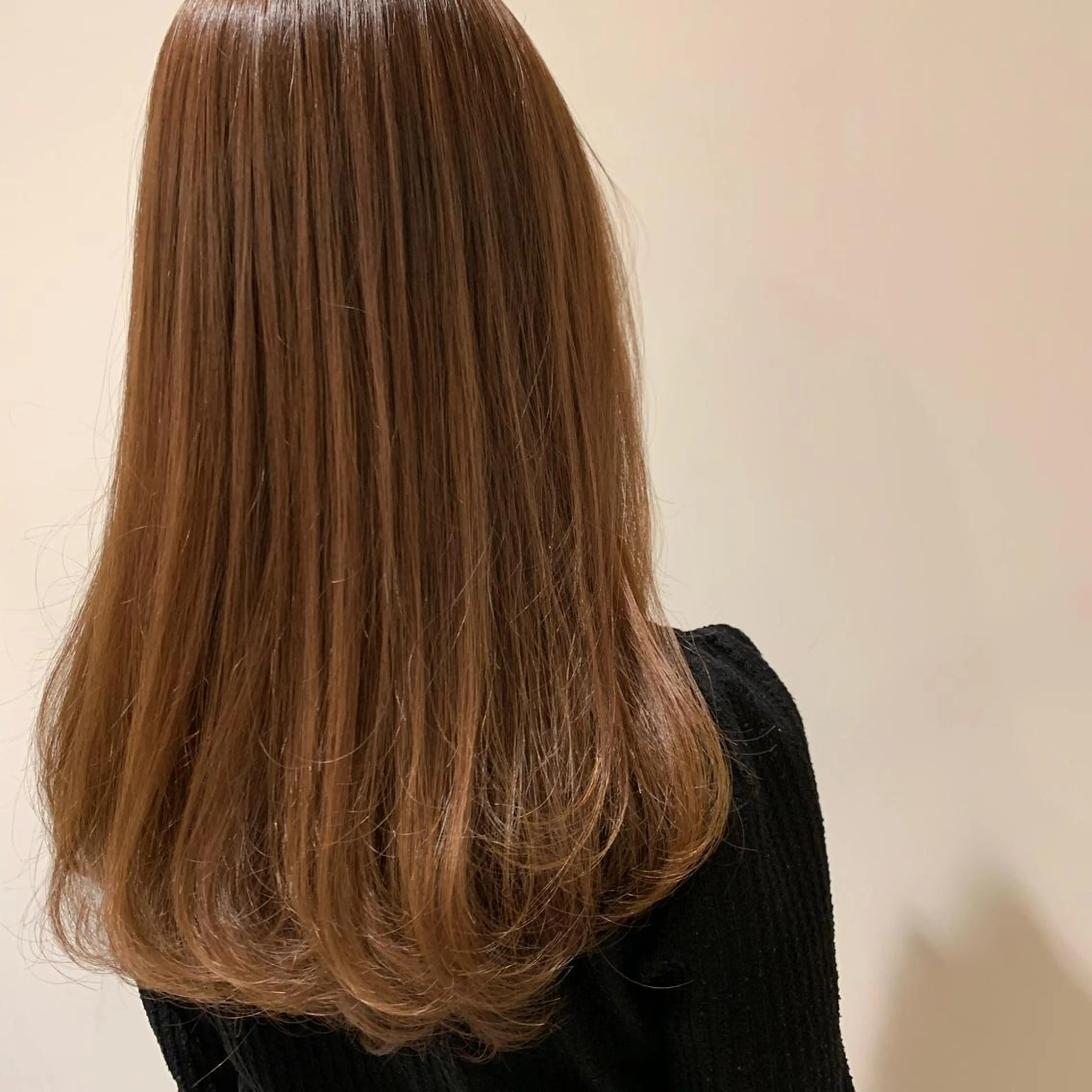 ロング カラー ブリーチ ブリーチなしカラー 高井瑠華🌼 ストカールカット特化のヘアスタイル