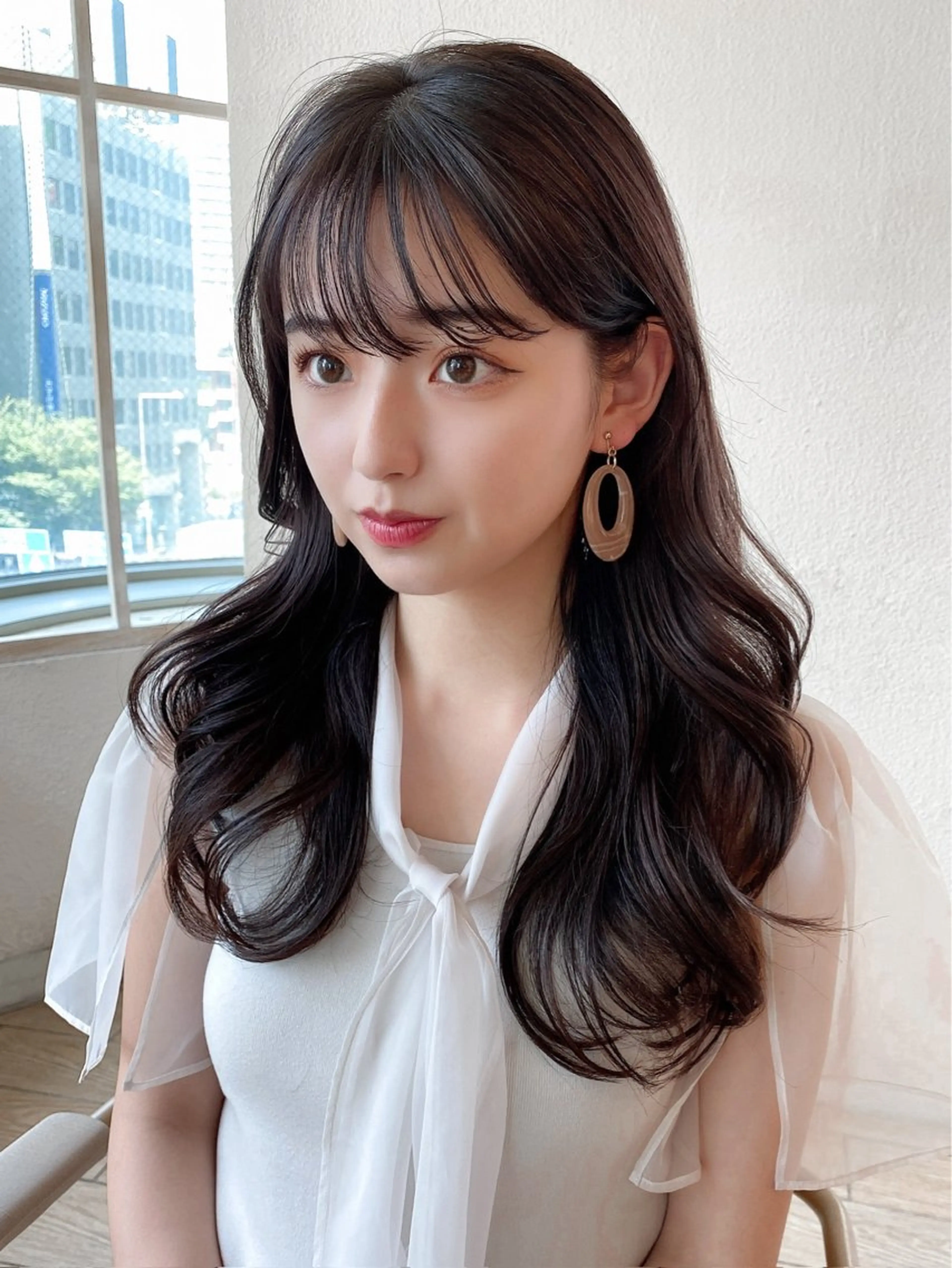 ロング カラー ベージュカラー ブラウンカラー グレージュ 韓国風ヘア レイヤーカット カット ヘアカラー トリートメント 山﨑 翼のヘアスタイル