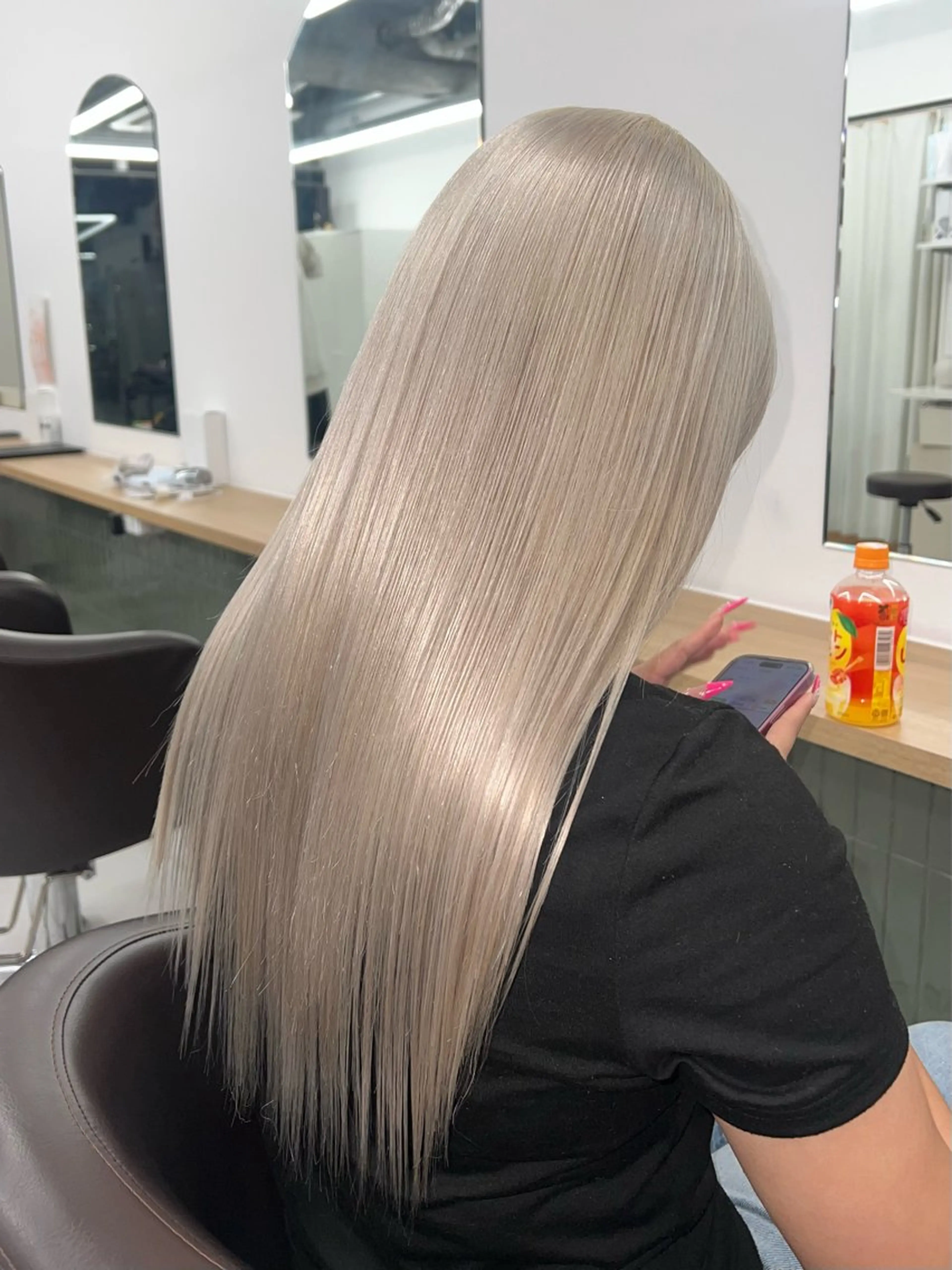 ロング カラー カット ヘアカラー トリートメント 赤みゼロ/透明感 カラー🌿KANTAのヘアスタイル