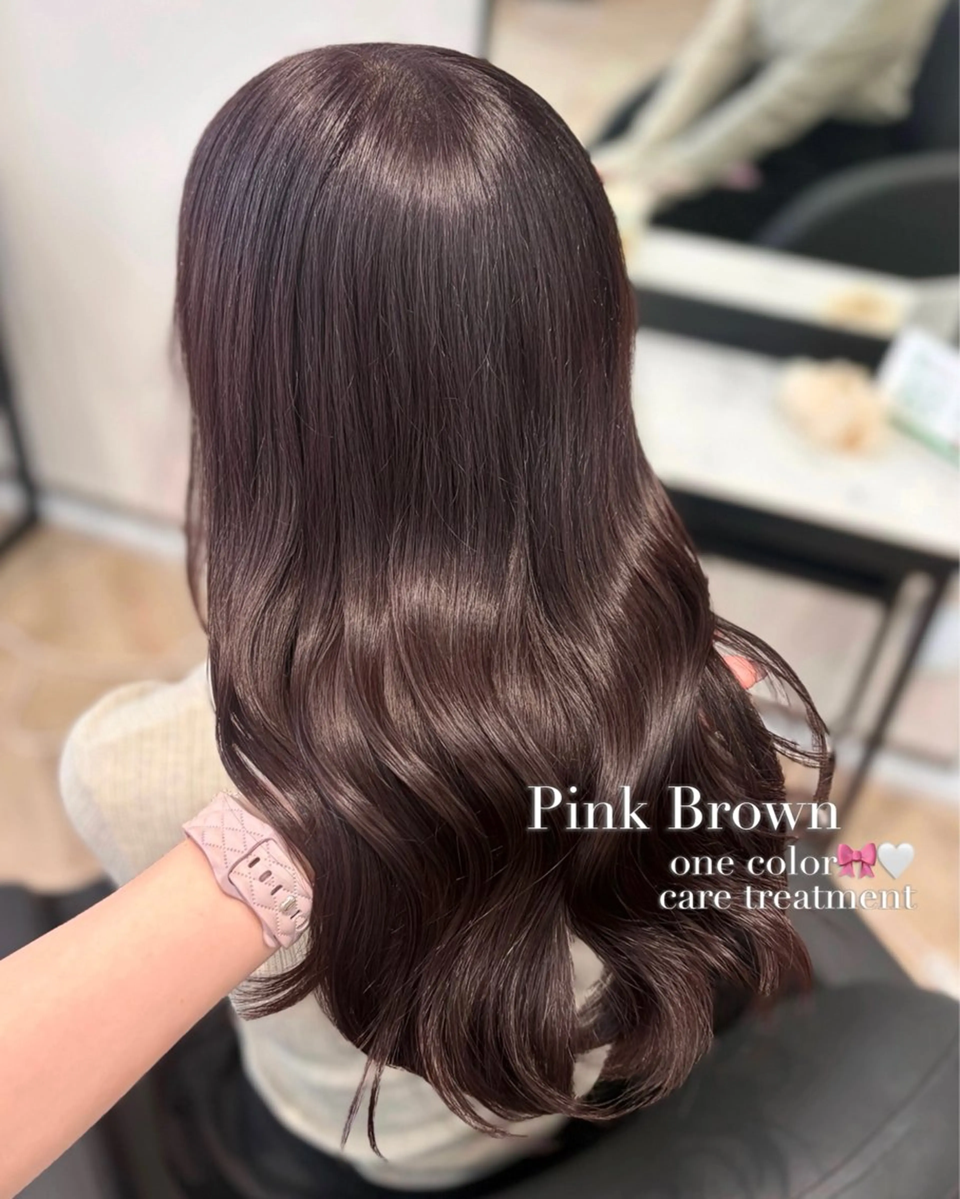 ロング カラー ブラウンカラー ピンクカラー ピンクブラウン カット ヘアカラー トリートメント 𝒎𝒐𝒆🩰 名駅/ヘアメ/暖色♡のヘアスタイル