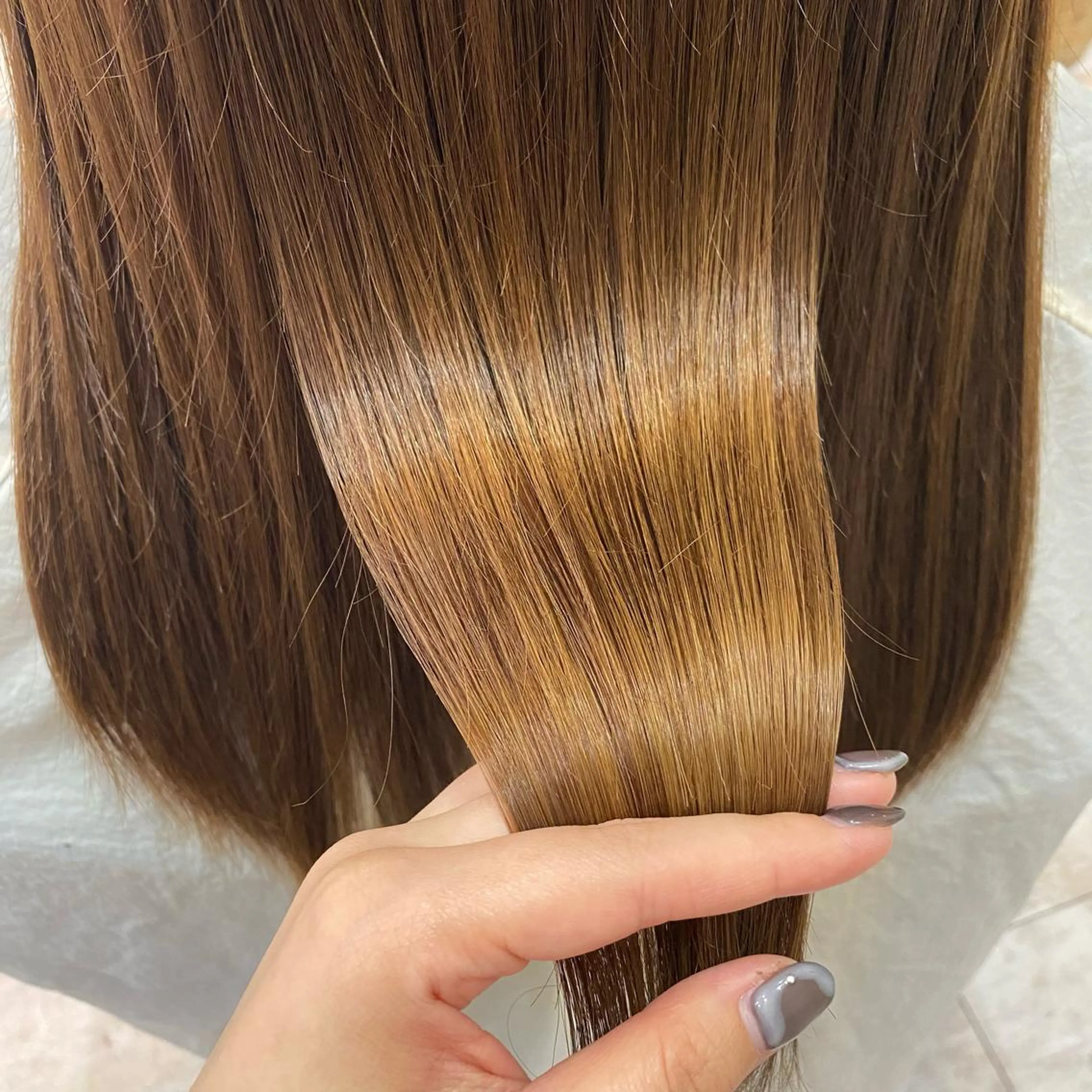 セミロング カット トリートメント 🫧透け感⋆艶髪💎 山口アヤカのヘアスタイル