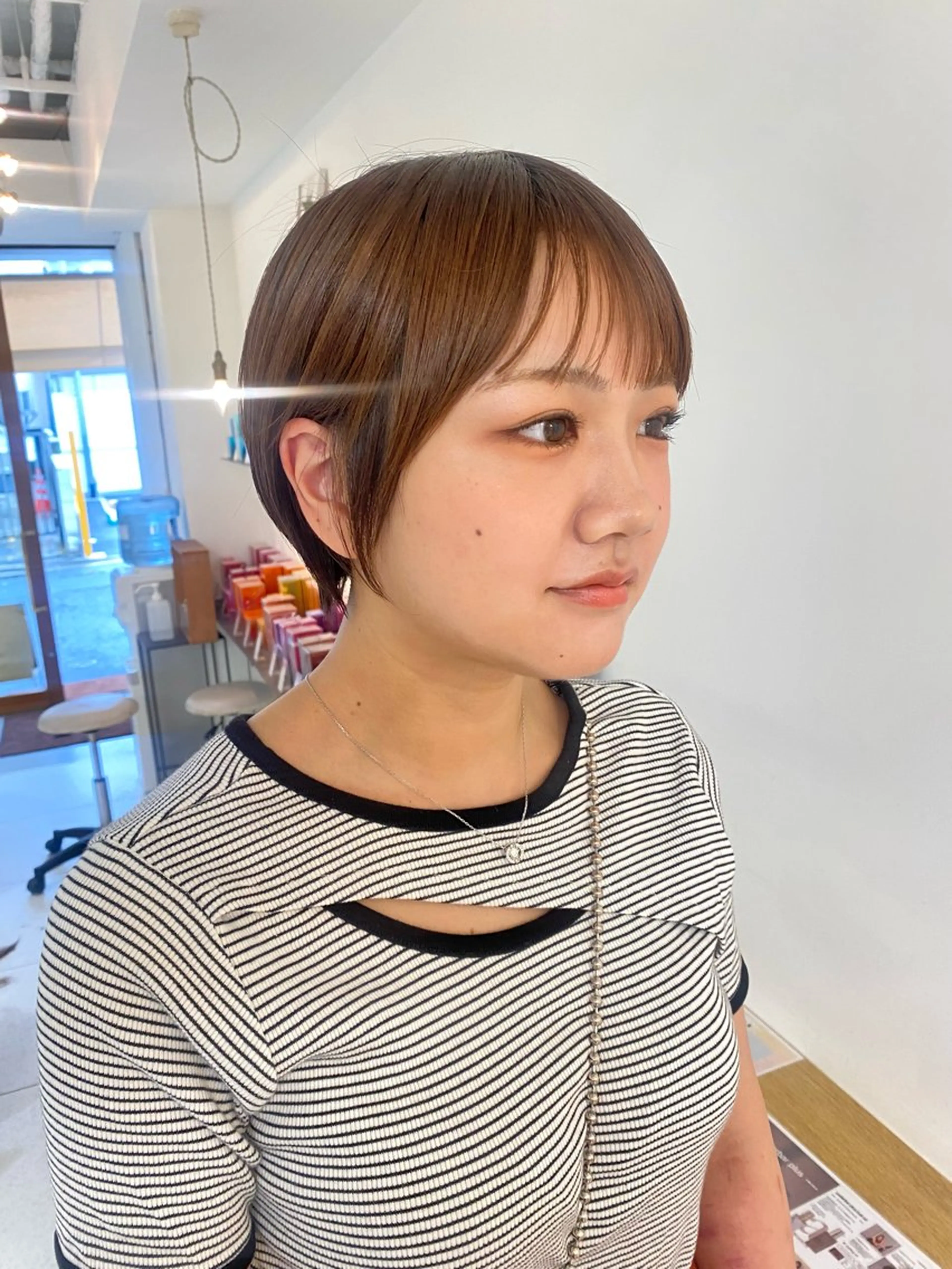 ショート カラー カット ヘアカラー トリートメント 安永 涼のヘアスタイル