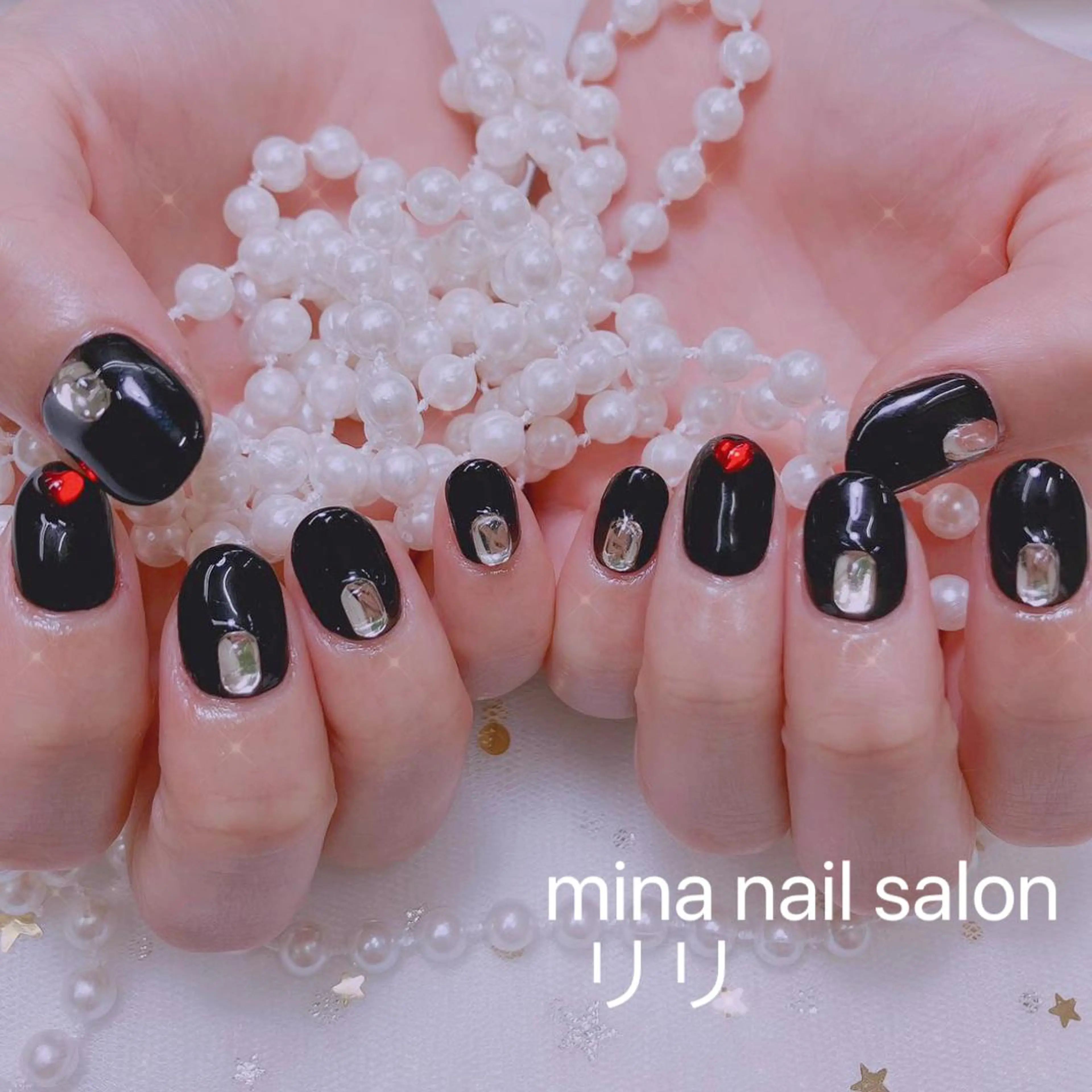 ネイル queensnail 🧸mikaのネイルデザイン