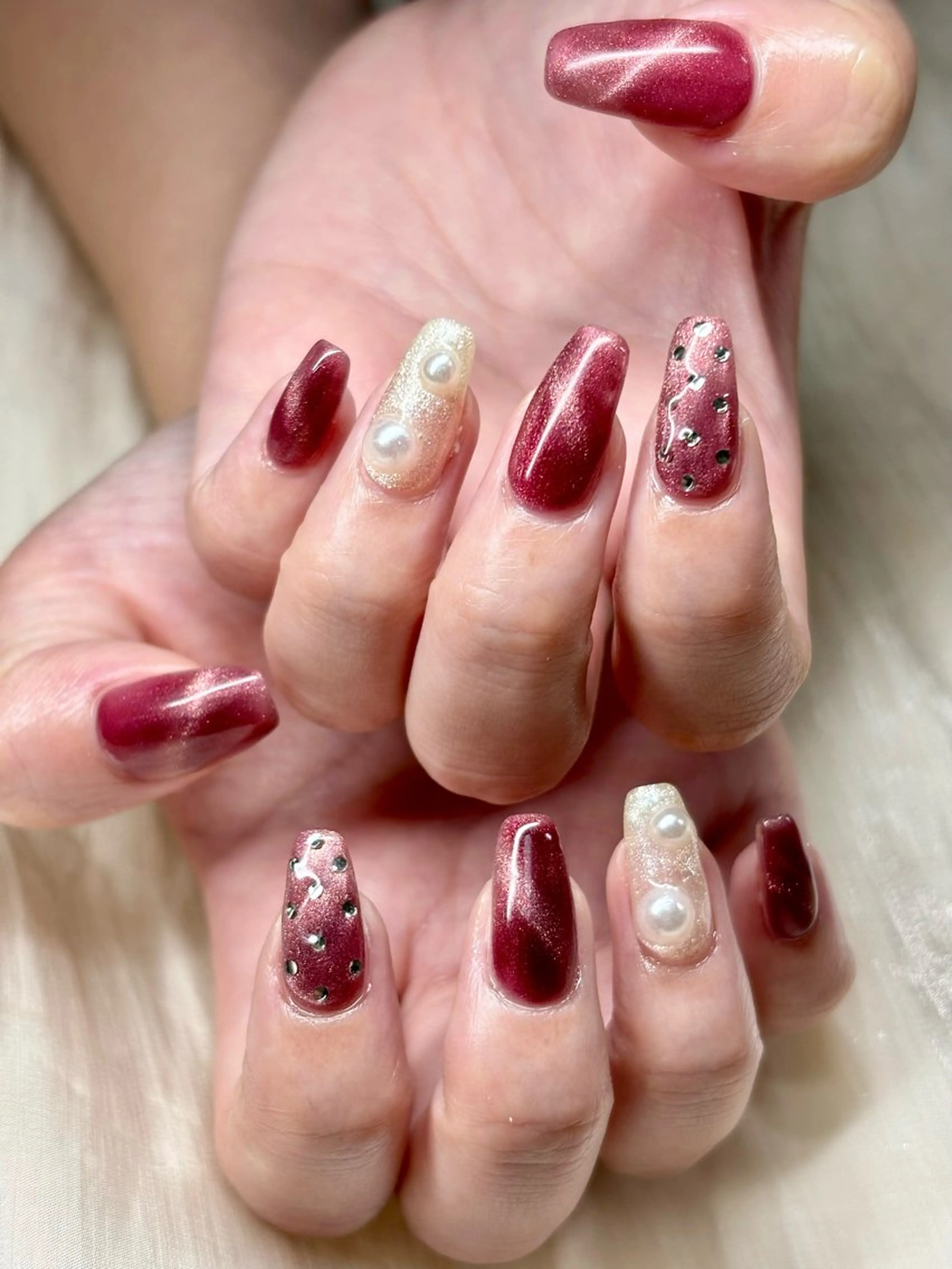 ネイル ニュアンスネイル シンプルネイル ETE LUNA NAILのネイルデザイン