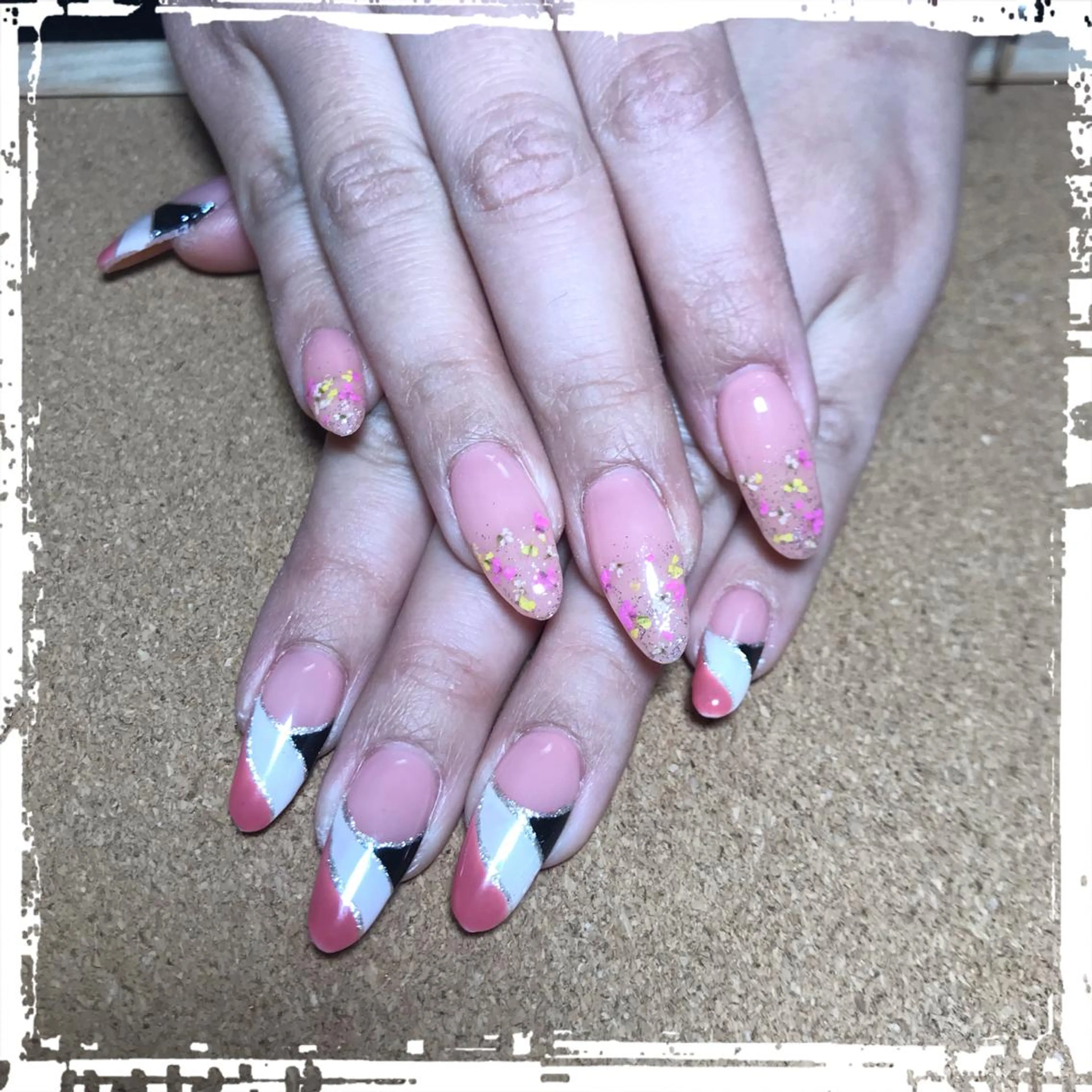 ネイル 寺山 千鶴のネイルデザイン