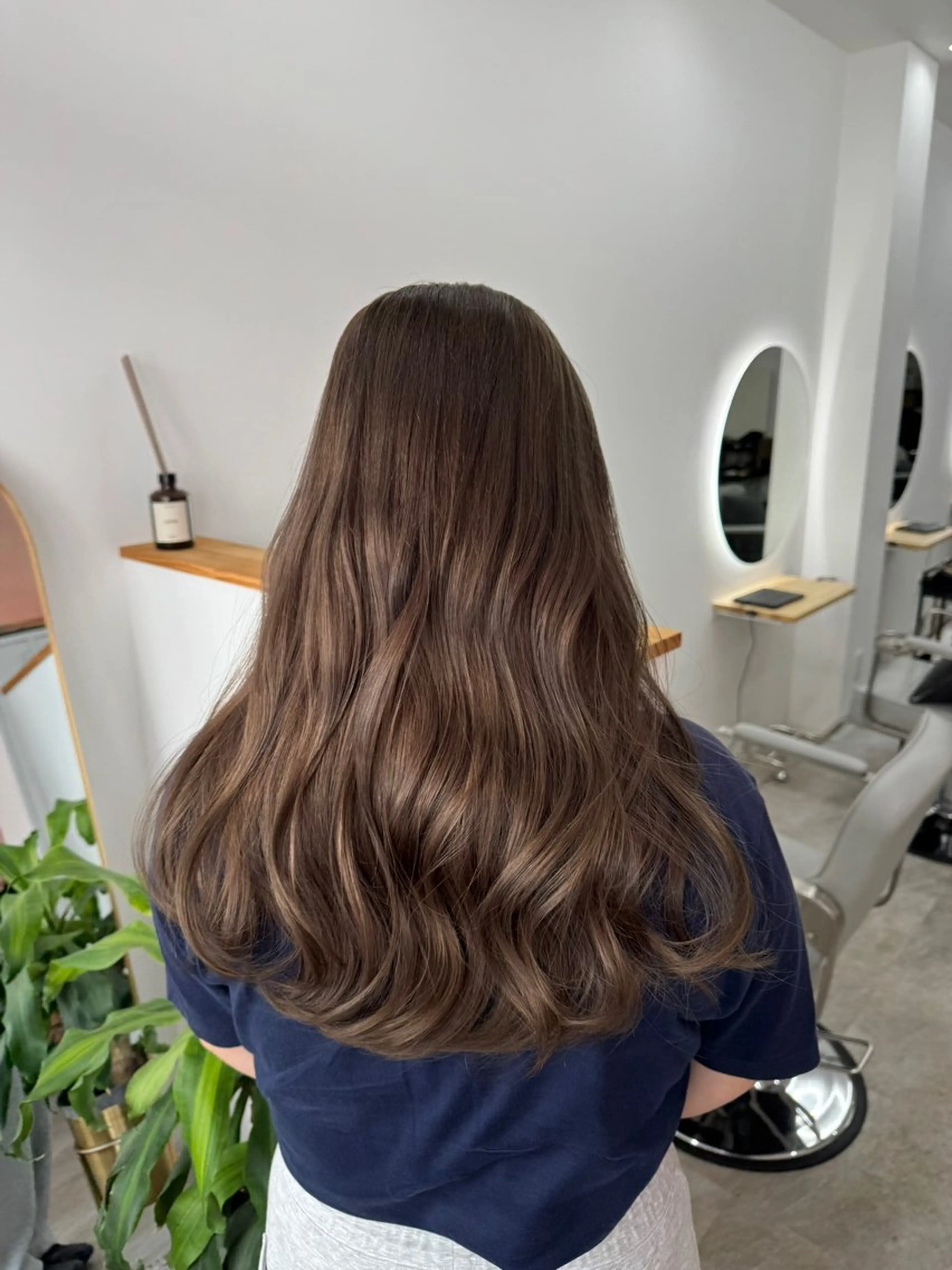 ロング レイヤーカット ベージュ/KANAのヘアスタイル