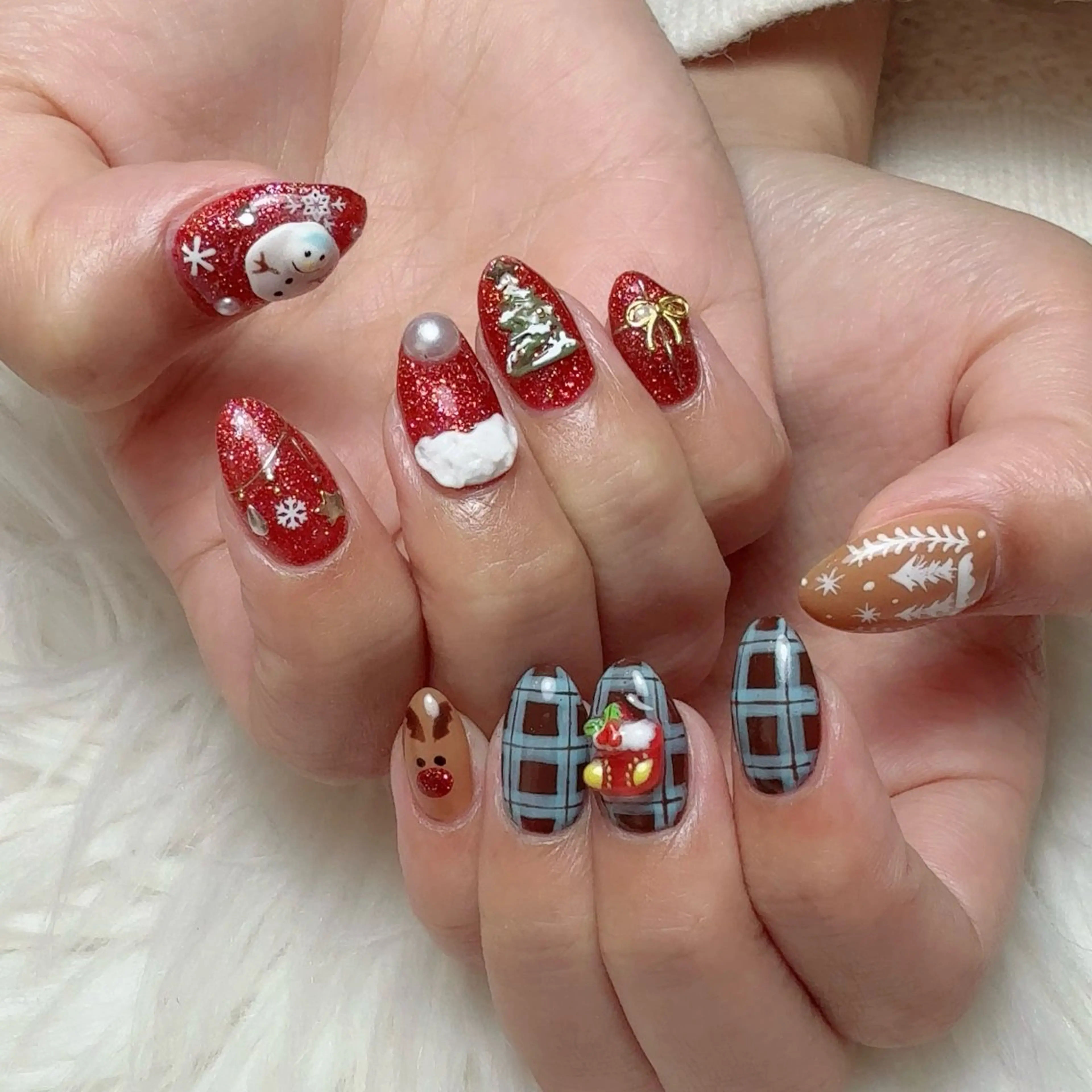 ネイル Nail salon EM（エム）諸星のネイルデザイン