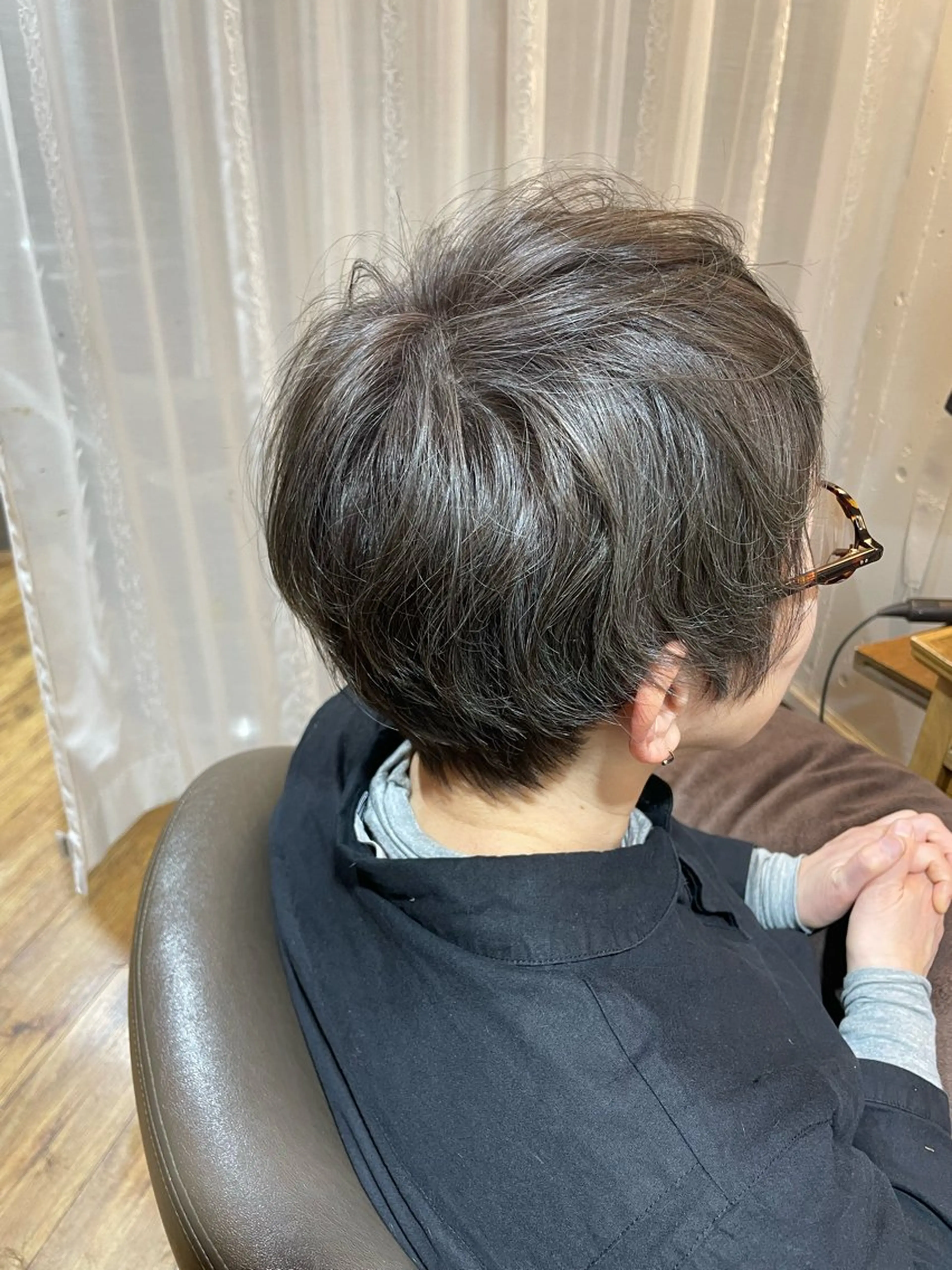 ショート カラー 似合わせカット得意 仁井亮のヘアスタイル