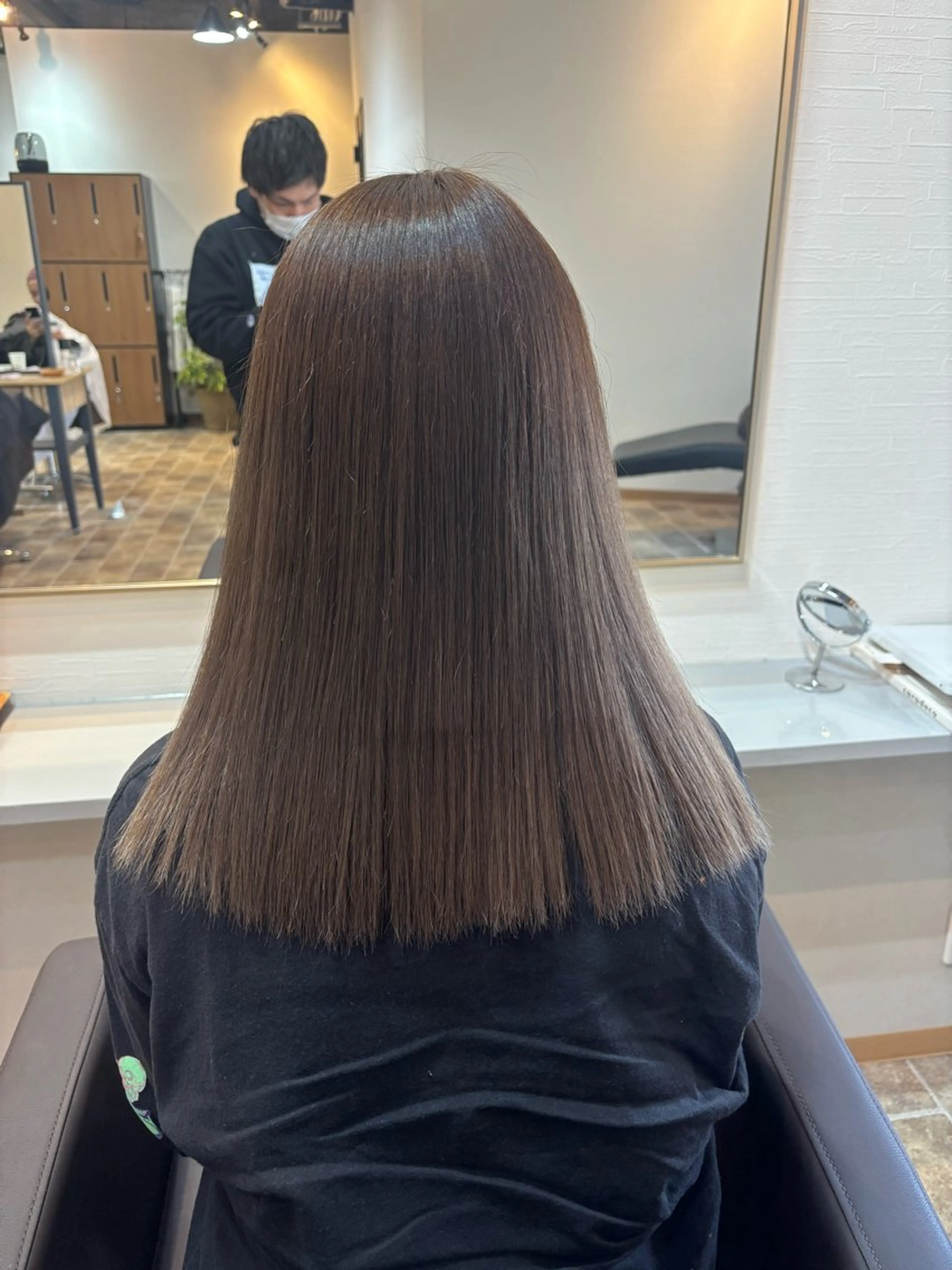 ミディアム カラー ヘアカラー&縮毛矯正 STAR☆RIVERのヘアスタイル