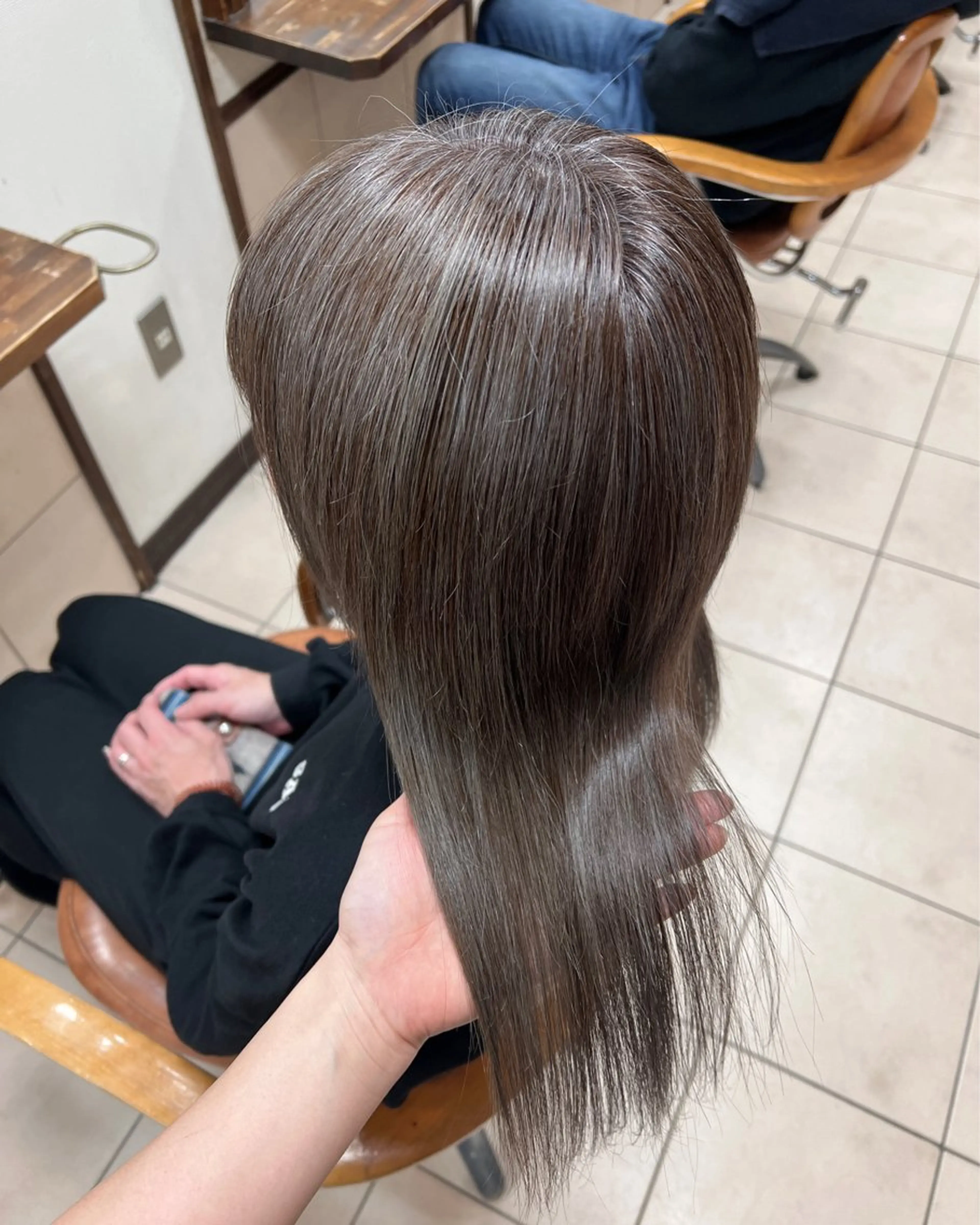 ロング カラー ハイライトカラー ハイライト 大人女性のお悩み改善 大塚綾のヘアスタイル