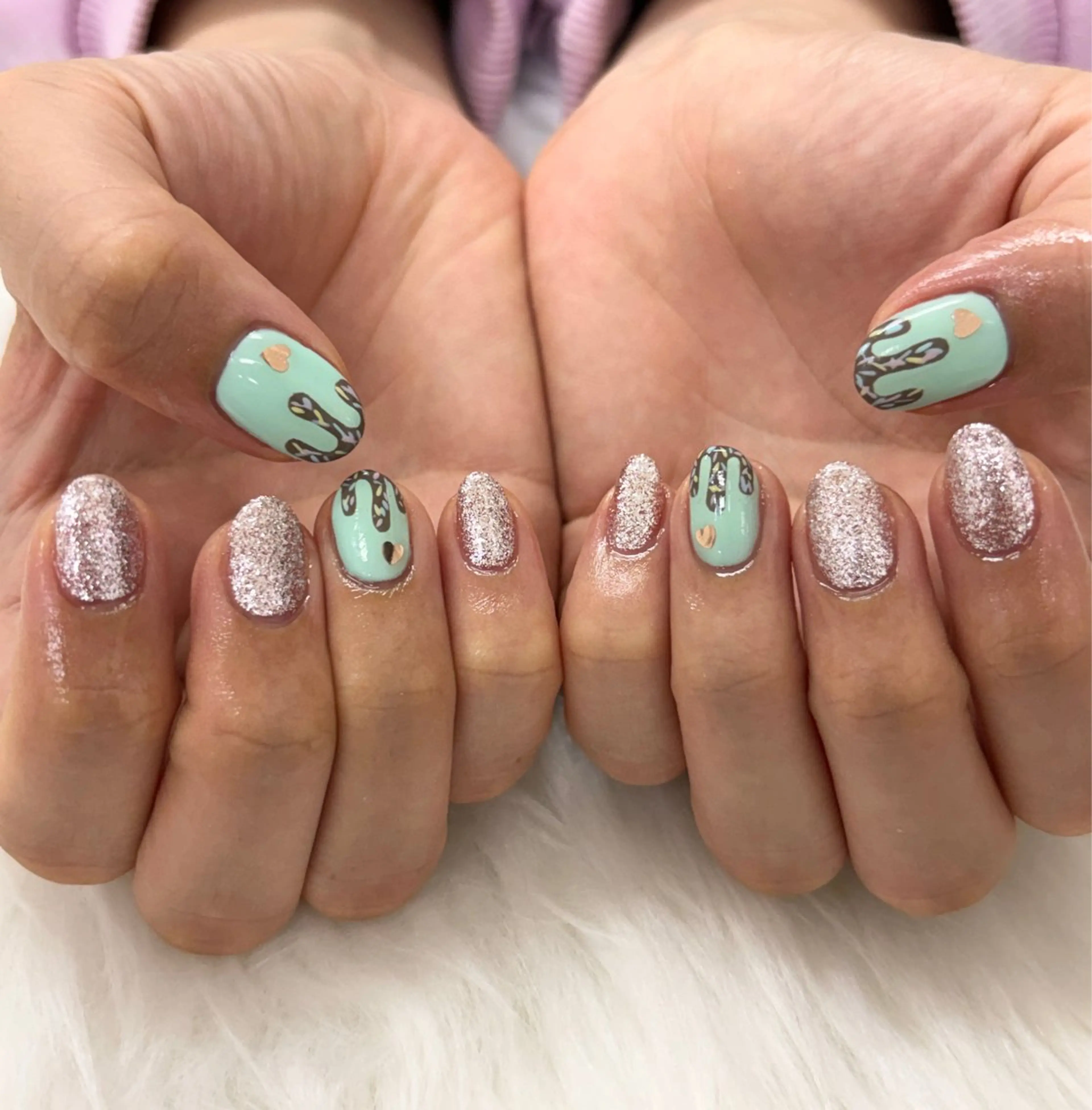 ネイル Bianca関内 USUI🐢のネイルデザイン