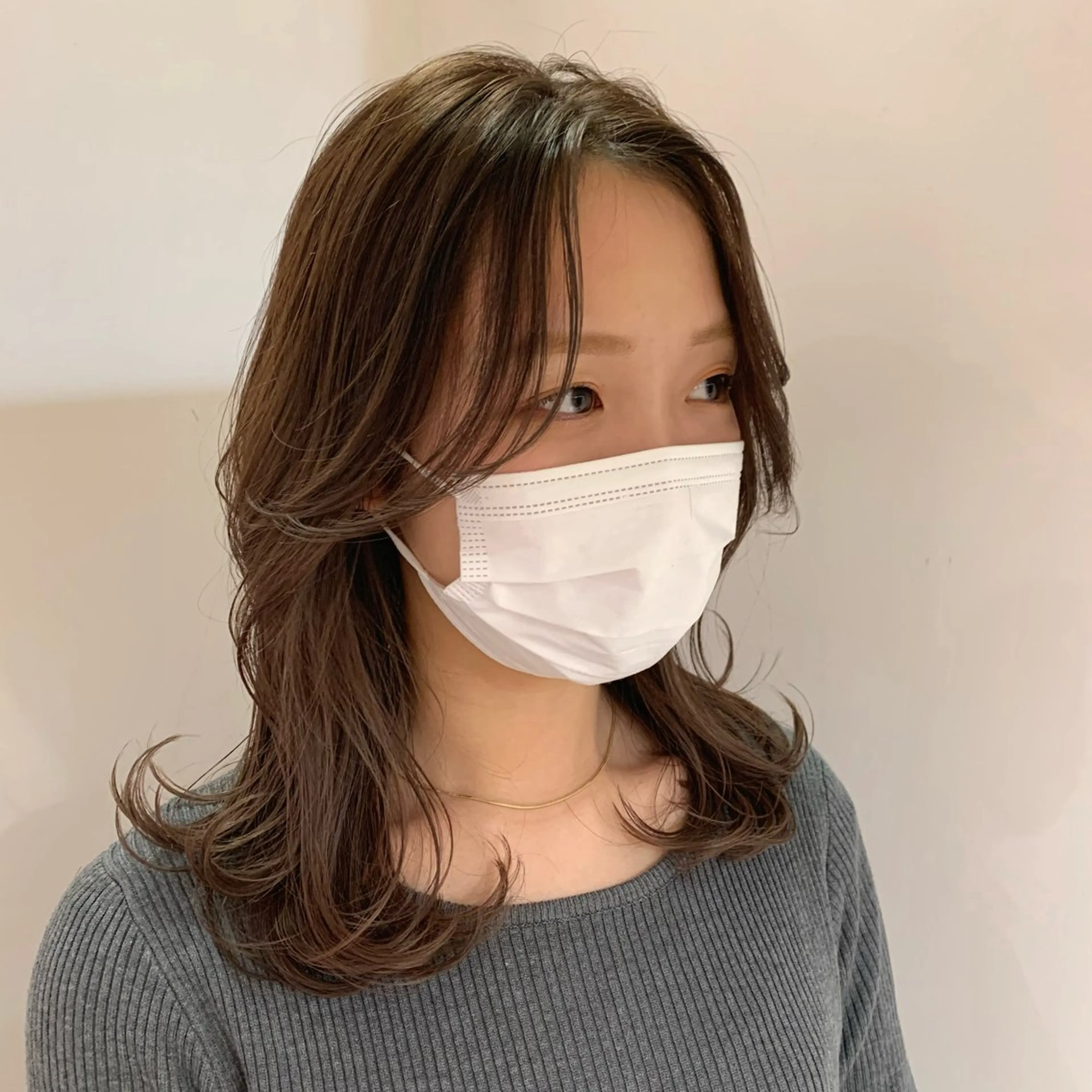 セミロング Viot 銀座 樋口 桃佳のヘアスタイル